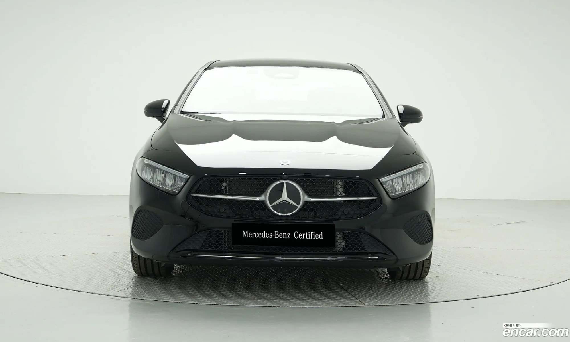 Mercedes-Benz A-Klasse A220 Sedan 2024 - фотография 13165438