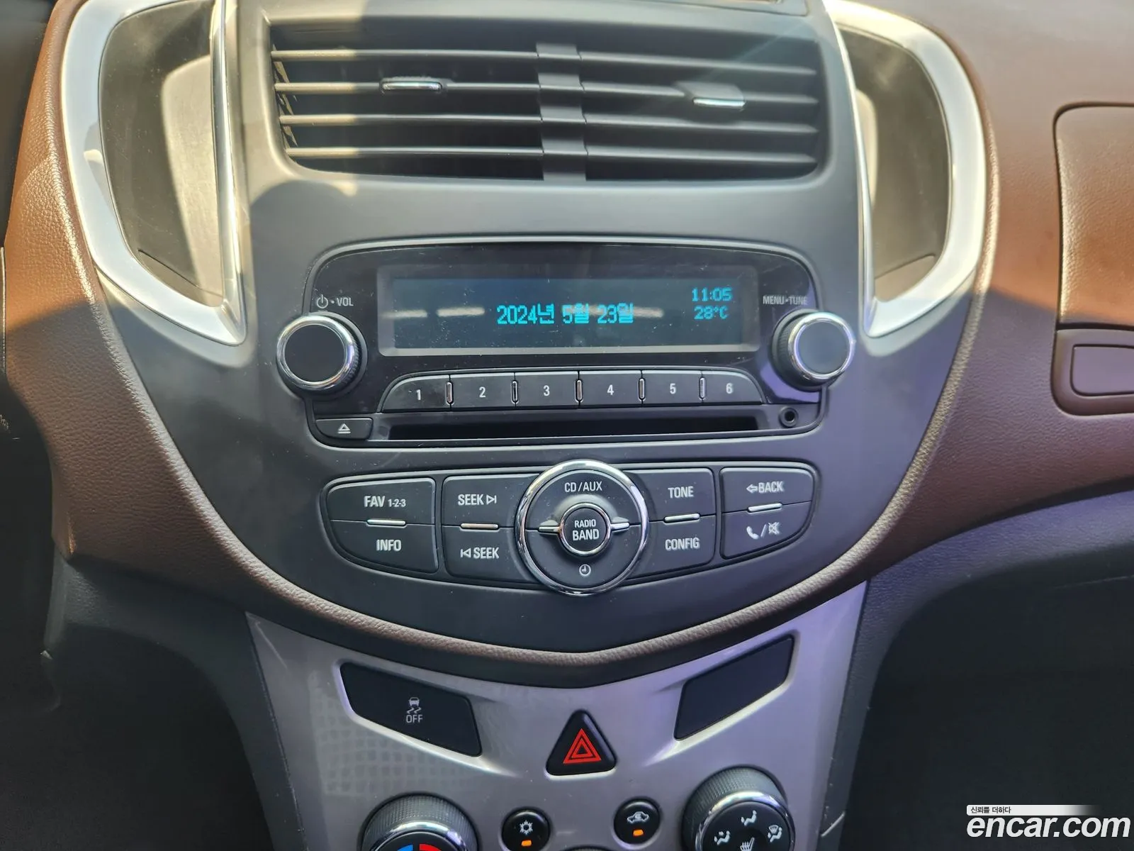 Chevrolet Trax I 14 Ltz 2013 - фотография 5498046