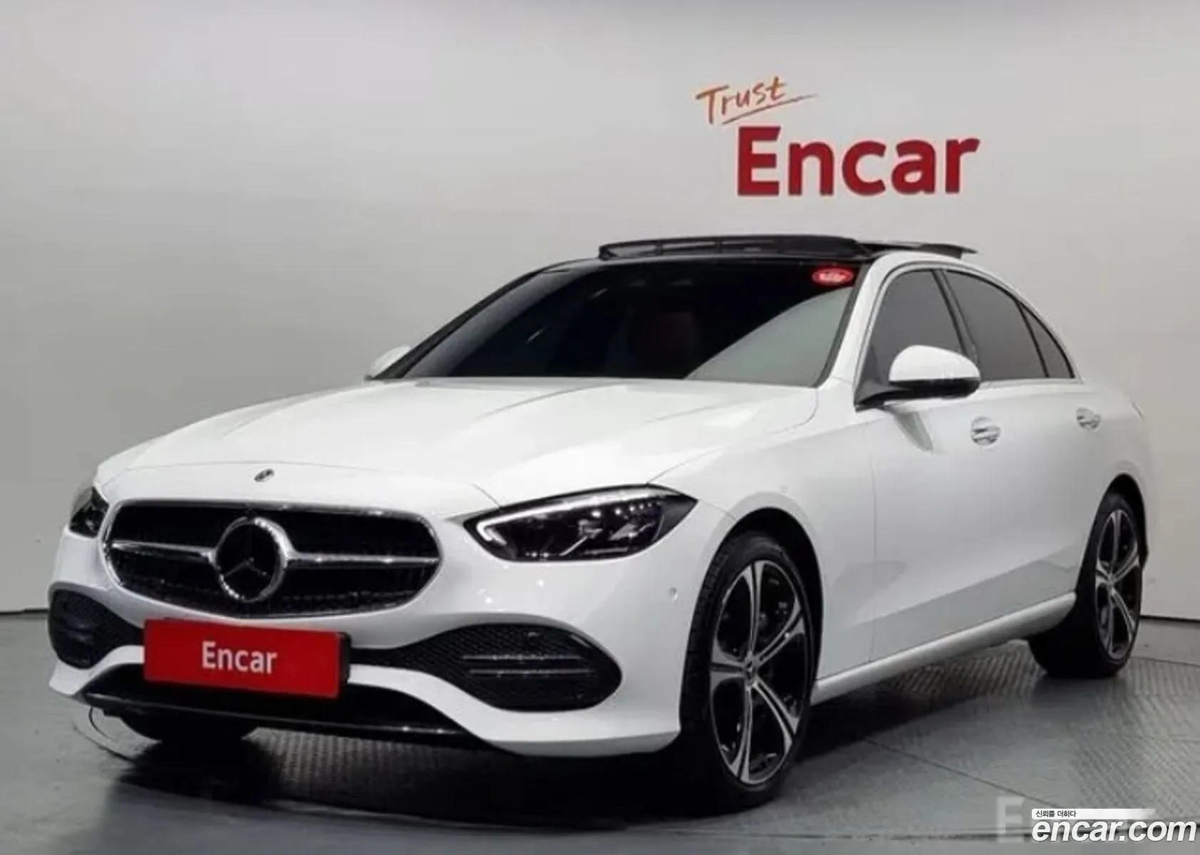 Mercedes-Benz C-Klasse C300 4Matic Avant Garde 2023 - фотография 12010710