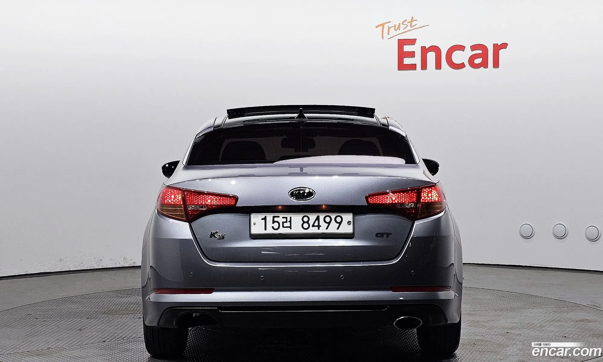 Kia K5 I 20 Luxury 2011 - фотография 15721396