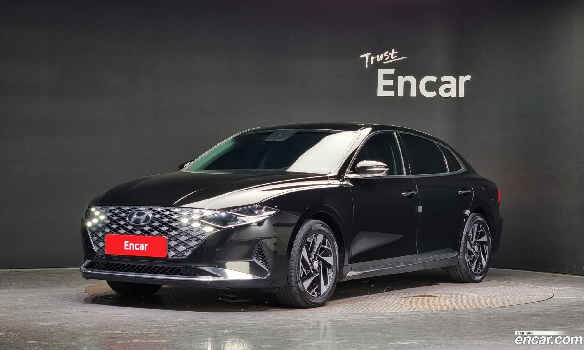 Hyundai Grandeur Vi Exclusive 2020 - фотография 12123931