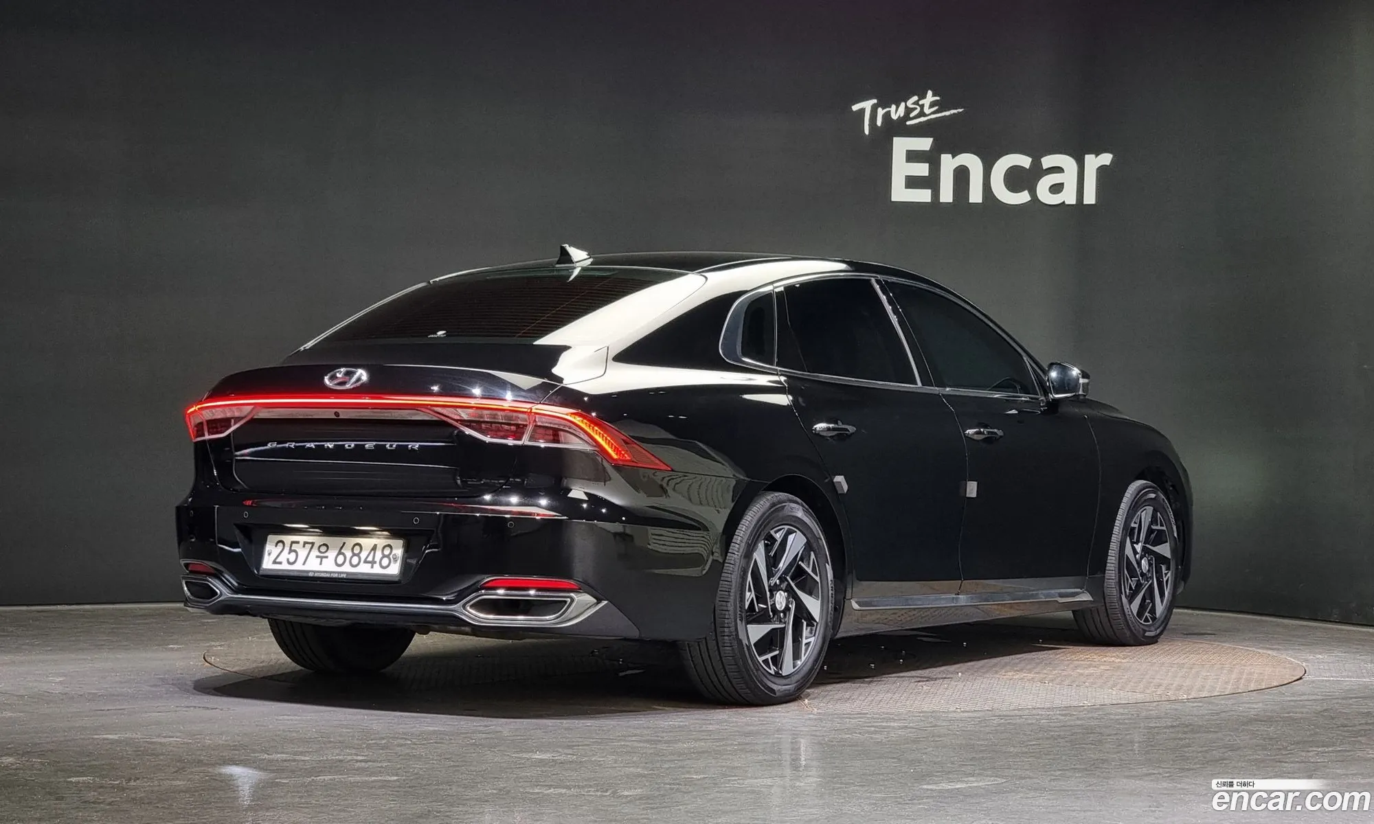 Hyundai Grandeur Vi Exclusive 2020 - фотография 12123932