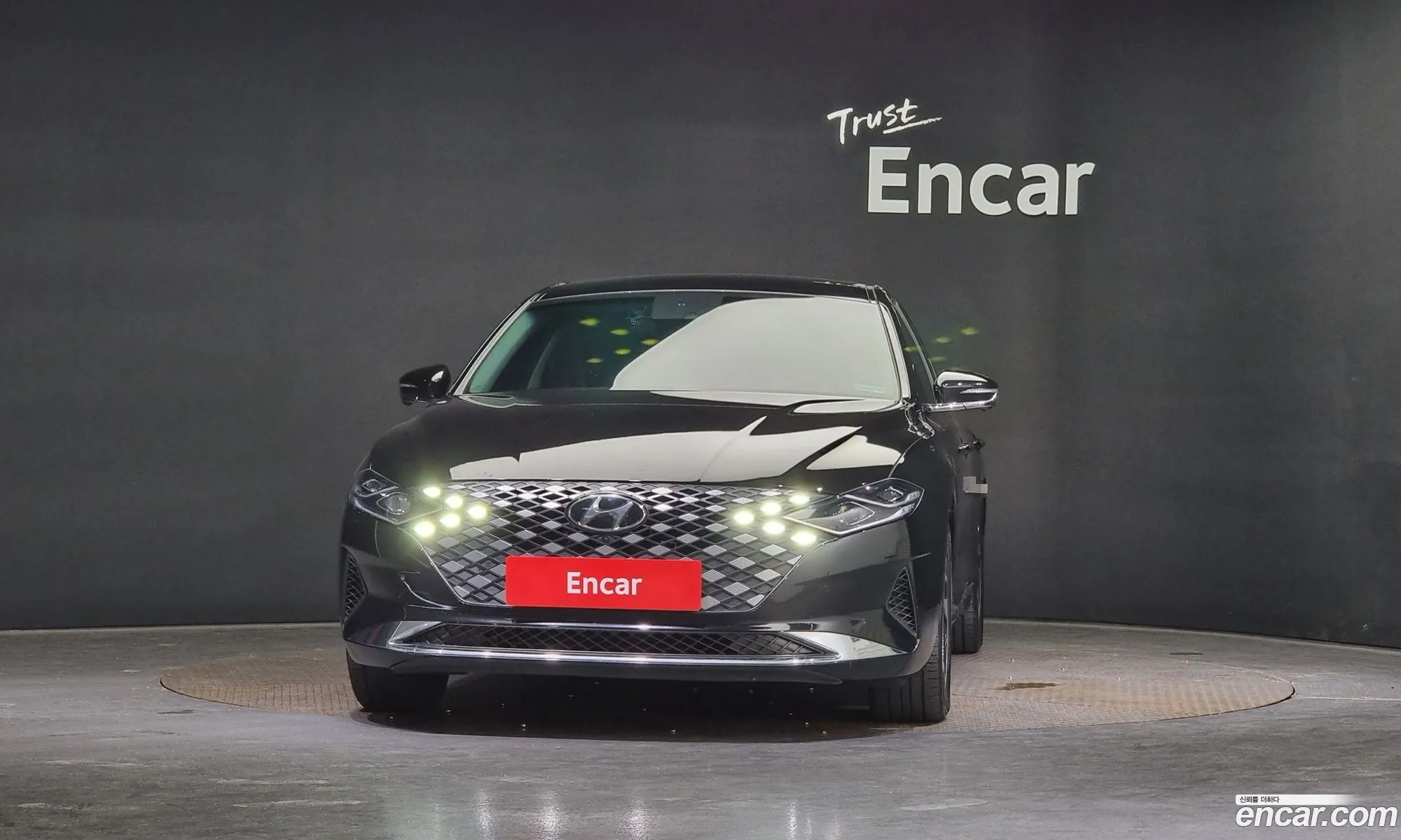 Hyundai Grandeur Vi Exclusive 2020 - фотография 12123933