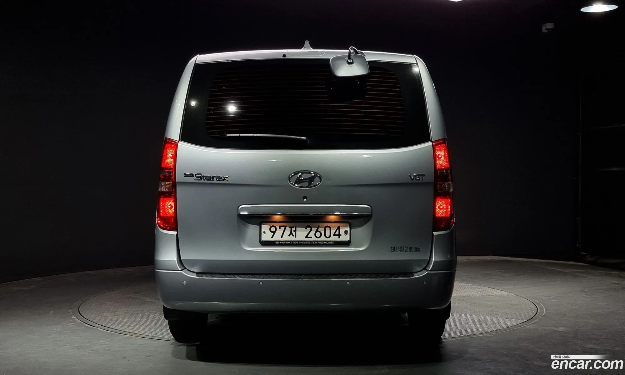 Hyundai Starex 3-Seater Van 2017 - фотография 15967815