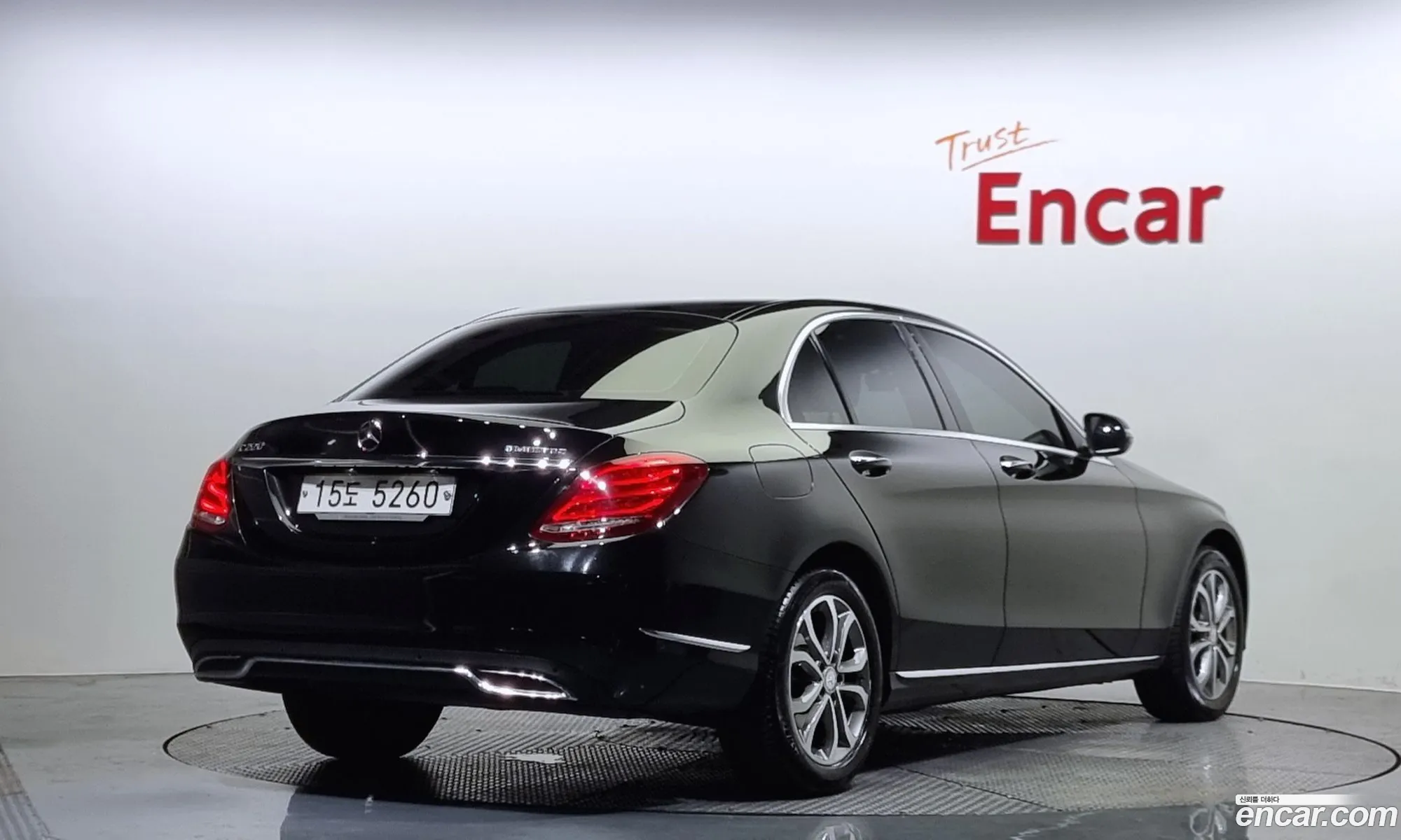 Mercedes-Benz C-Klasse C220 Bluetech Avantgarde 2015 - фотография 12376409