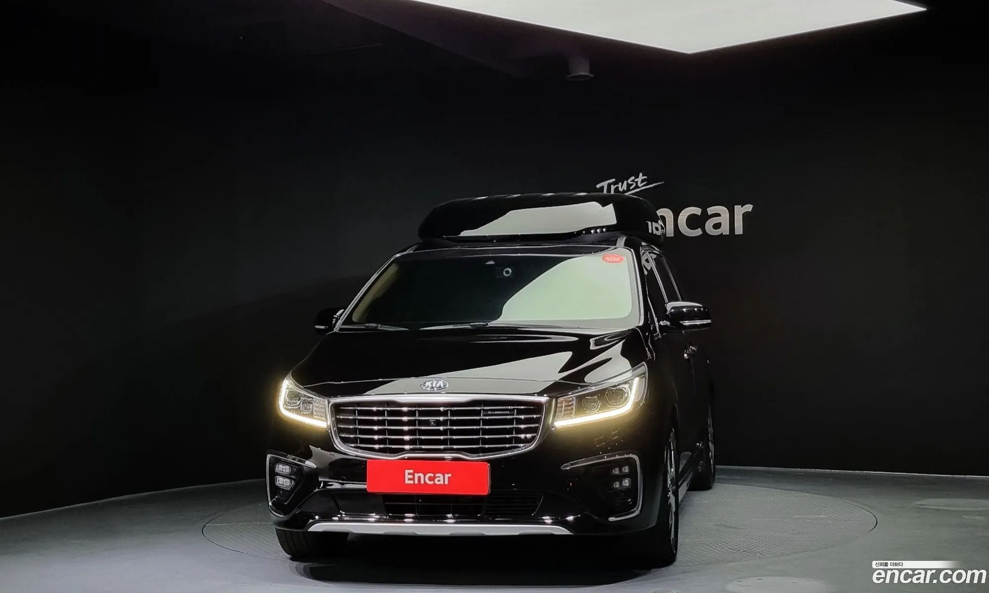 Kia Carnival Iii Gasoline 9-Seater High Limousine 2019 - фотография 11309804