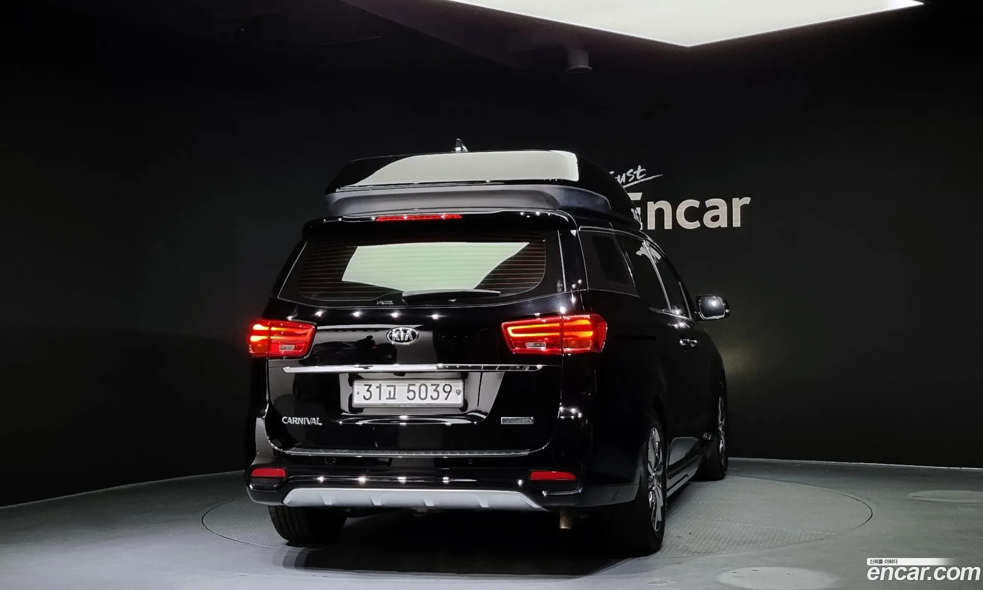 Kia Carnival Iii Gasoline 9-Seater High Limousine 2019 - фотография 11309805