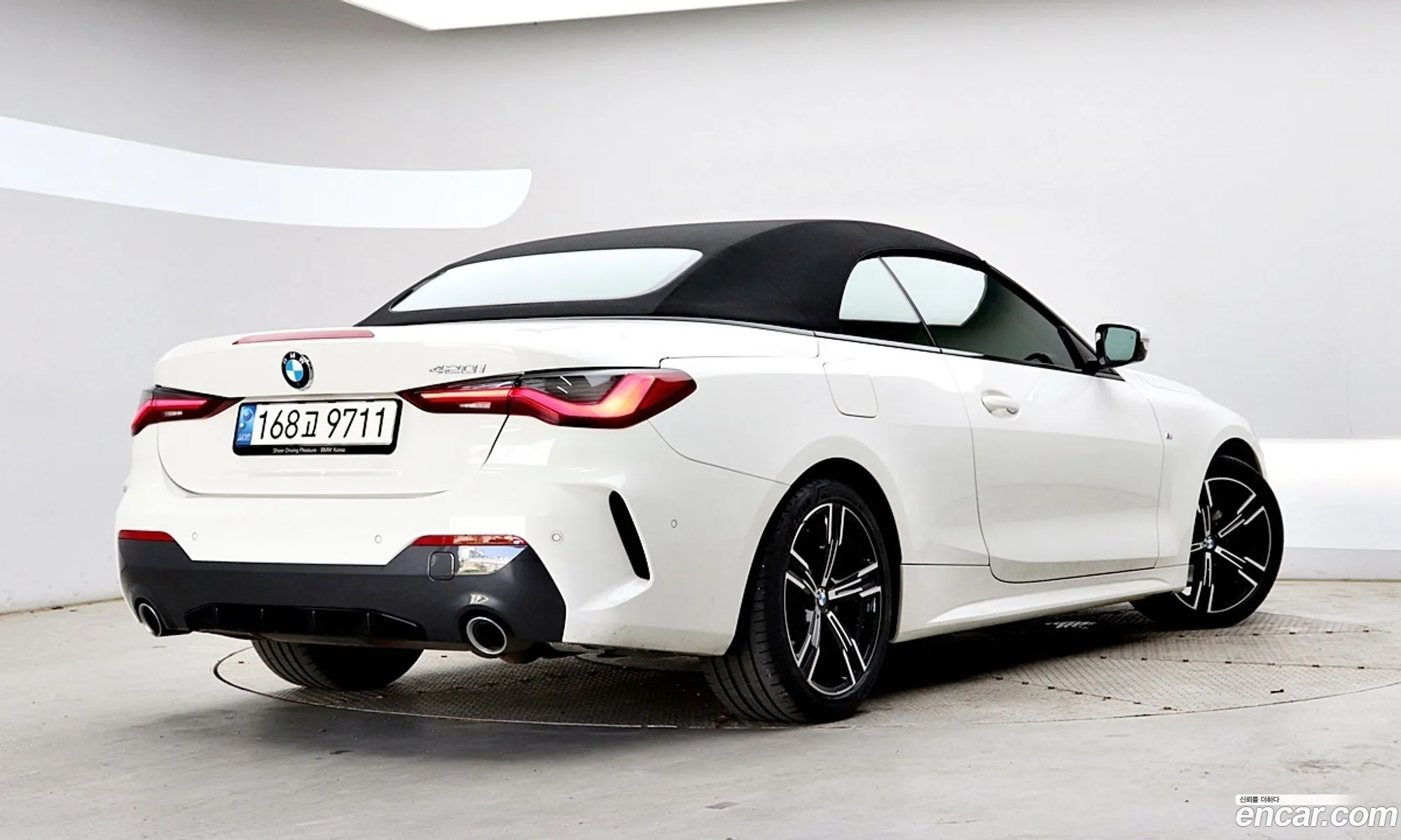 BMW 4Er G22 G23 420I M Sports Convertible 2022 - фотография 17191816