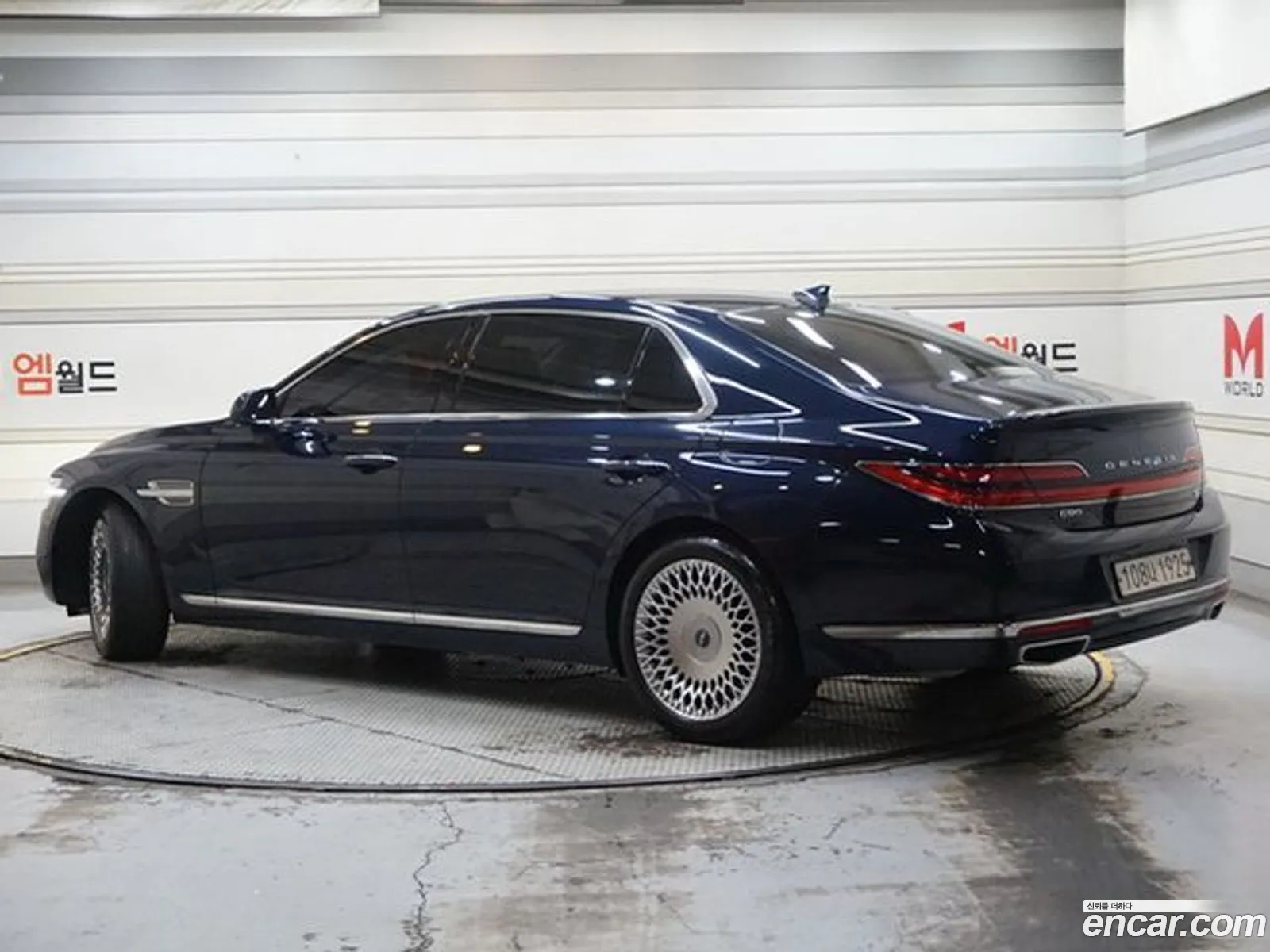Genesis G90 I 38 2020 - фотография 14377720