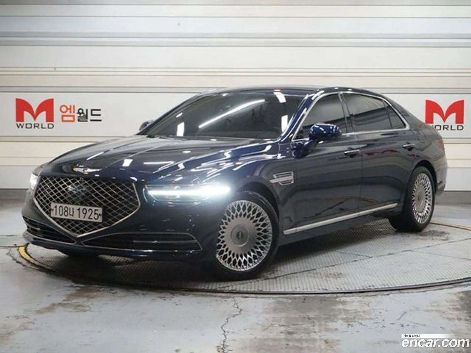 Genesis G90 I 38 2020 - фотография 14377722
