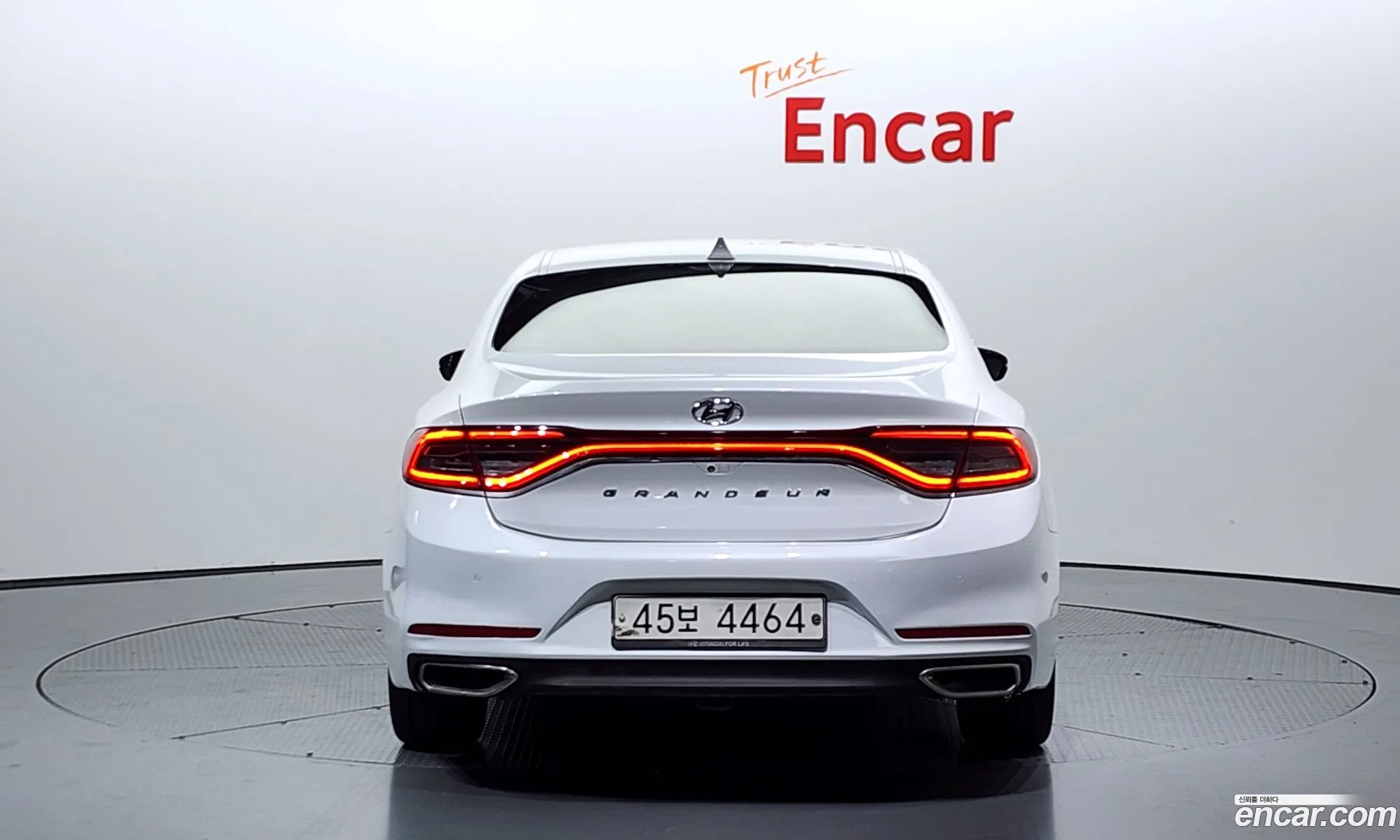 Hyundai Grandeur Vi 24 Premium 2018 - фотография 12032285
