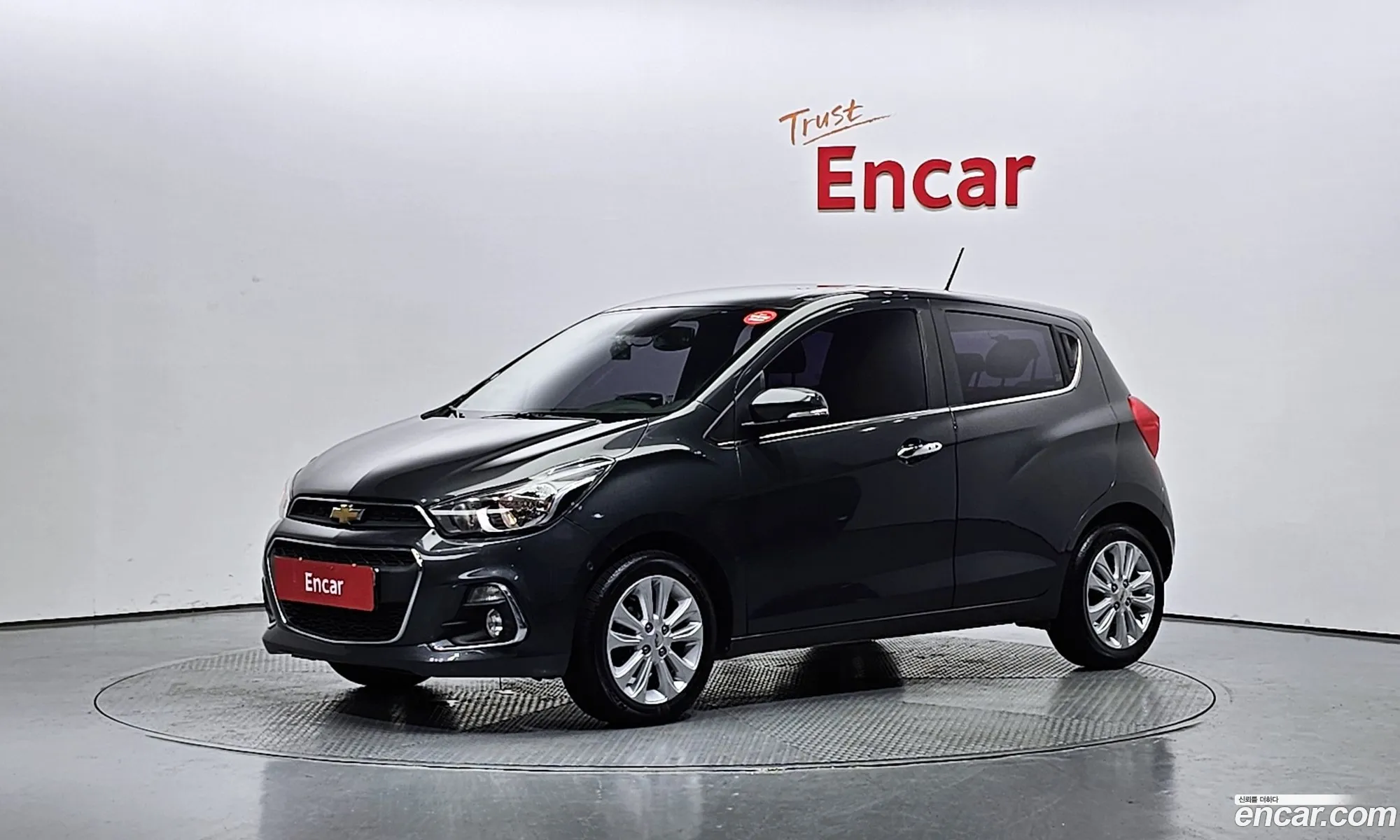 Chevrolet Spark Iv Ltz 2016 - фотография 4796018