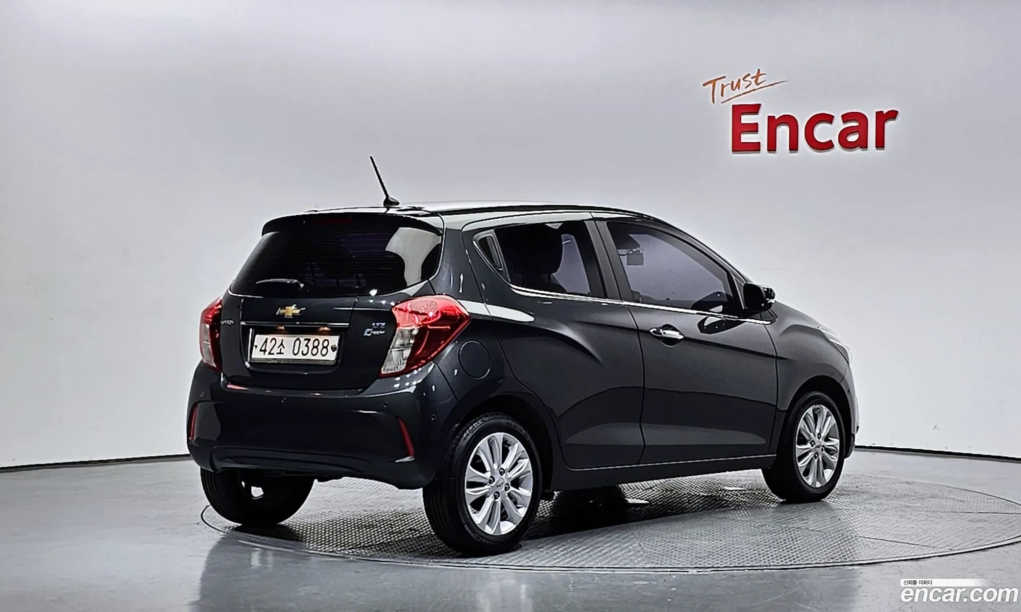 Chevrolet Spark Iv Ltz 2016 - фотография 4796019