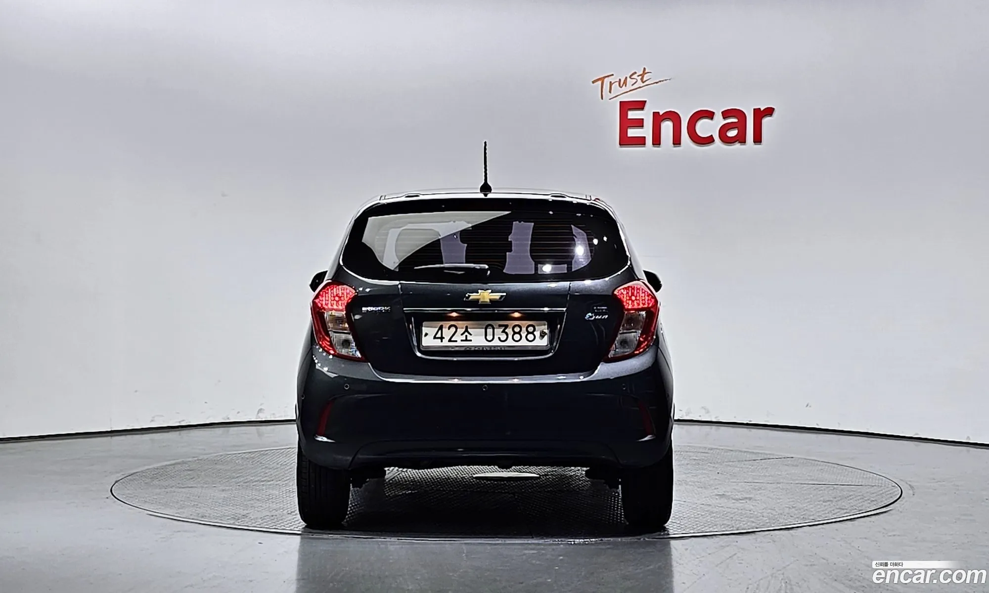 Chevrolet Spark Iv Ltz 2016 - фотография 4796021