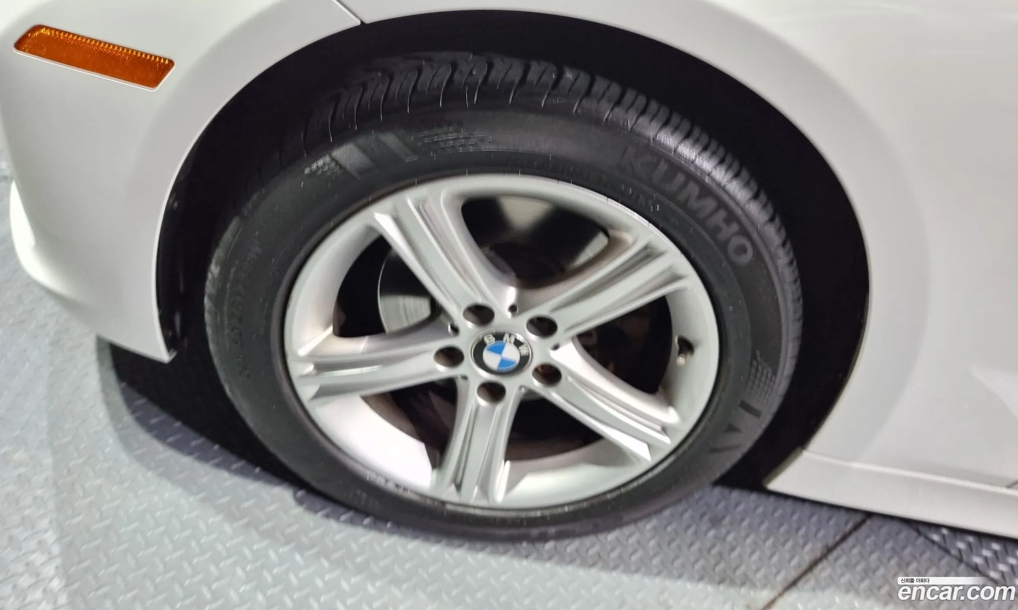 BMW 3 Series F30 320D - фотография 14143256