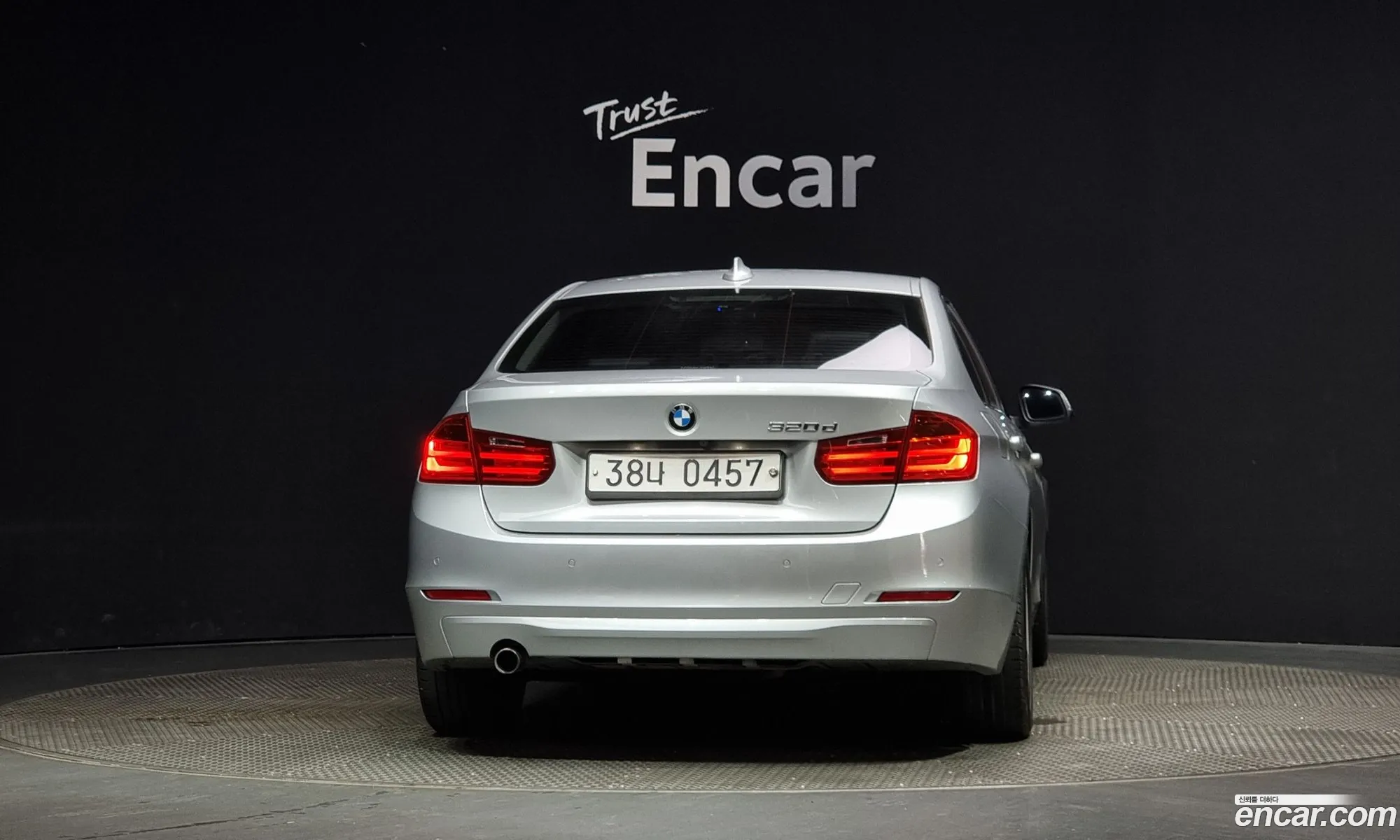 BMW 3Er 320D 2012 - фотография 17108372