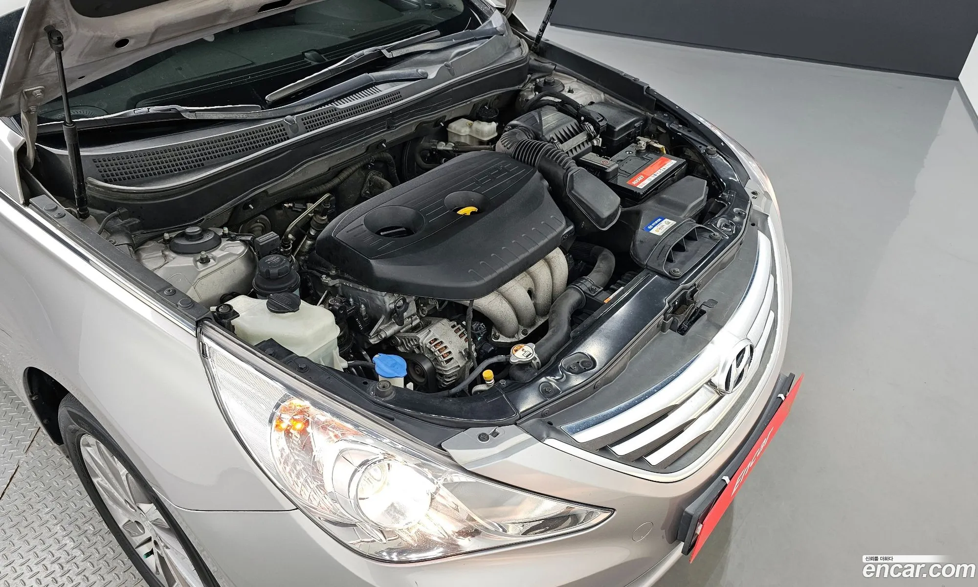 Hyundai Sonata Lpi Smart 2014 - фотография 15878658