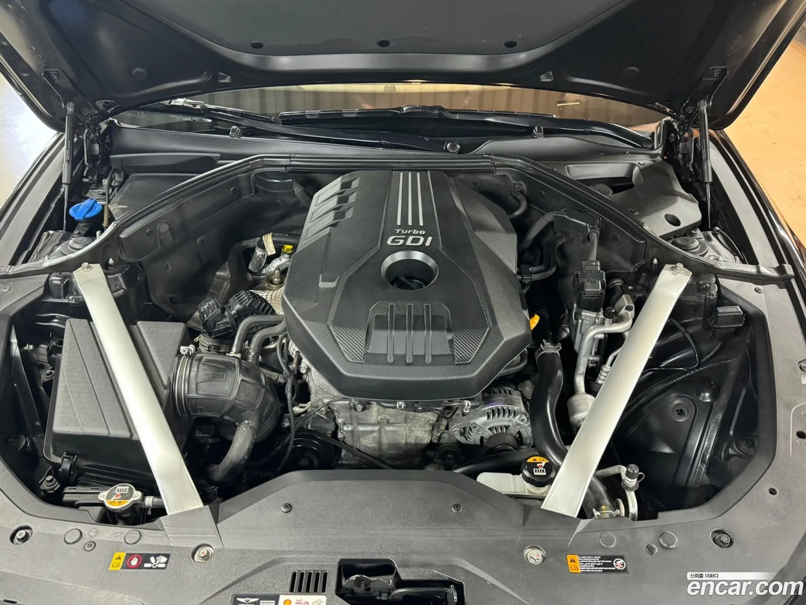 Genesis G70 I 20T Awd 2019 - фотография 12517779