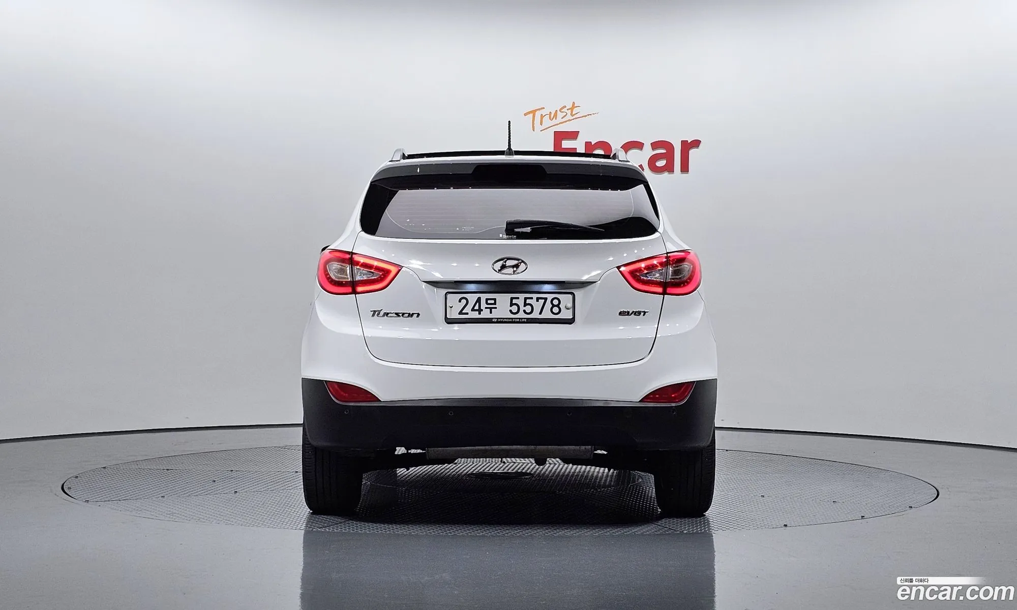 Hyundai Tucson Ii Diesel E-Vgt 2Wd 2014 - фотография 16111248