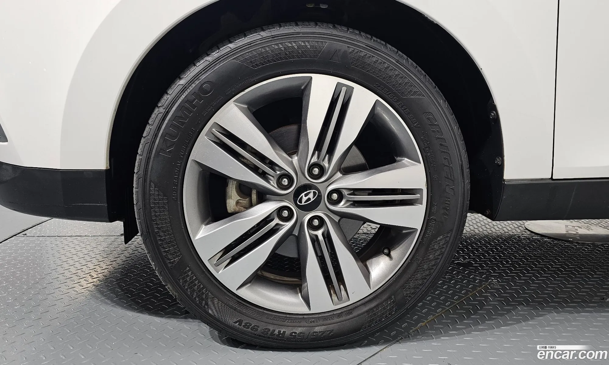 Hyundai Tucson Ii Diesel E-Vgt 2Wd 2014 - фотография 16111249