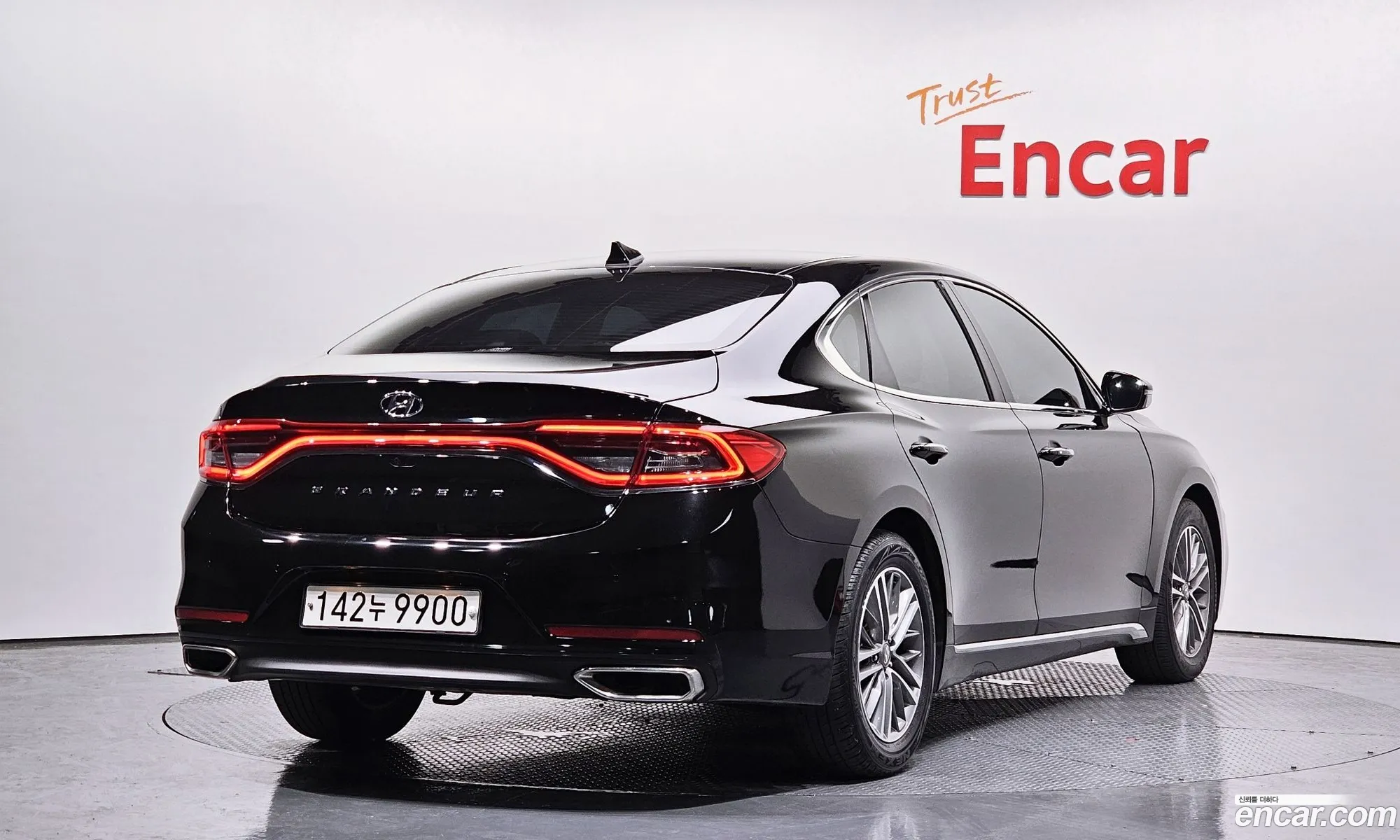 Hyundai Grandeur Vi 24 Premium 2018 - фотография 17423792