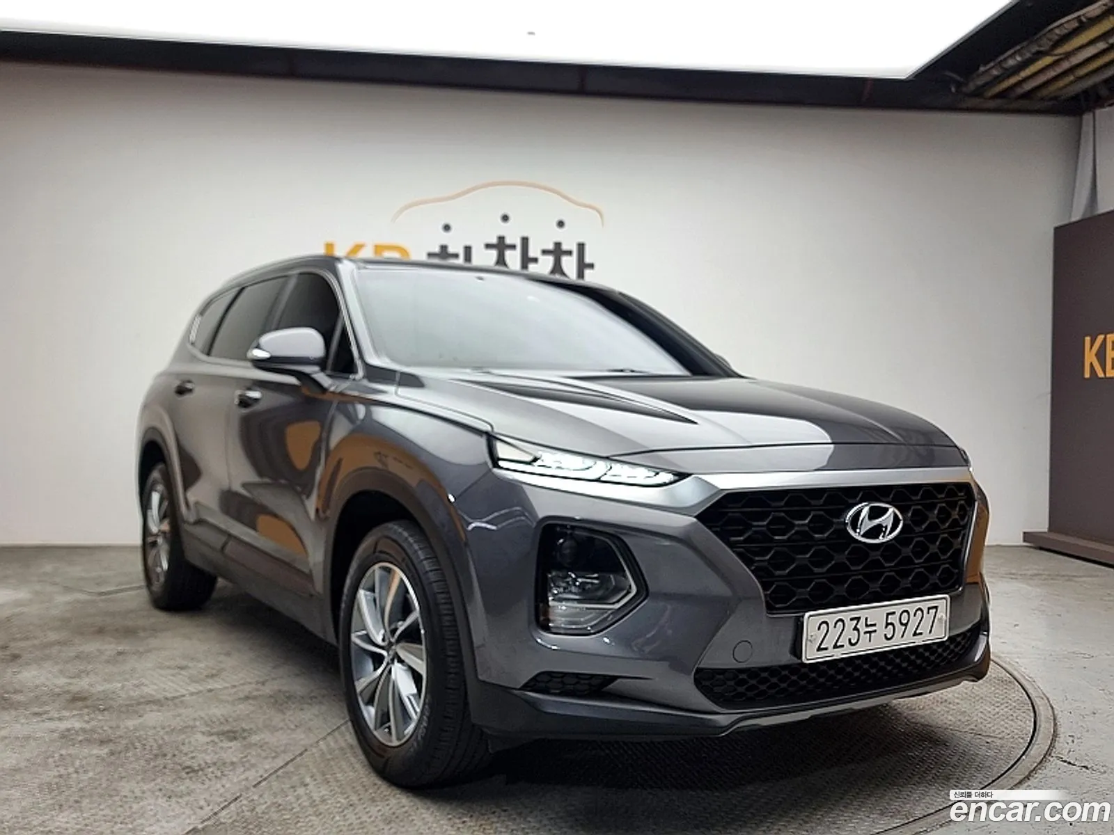 Hyundai Santa Fe Diesel 20 2Wd 2018 - фотография 19183655