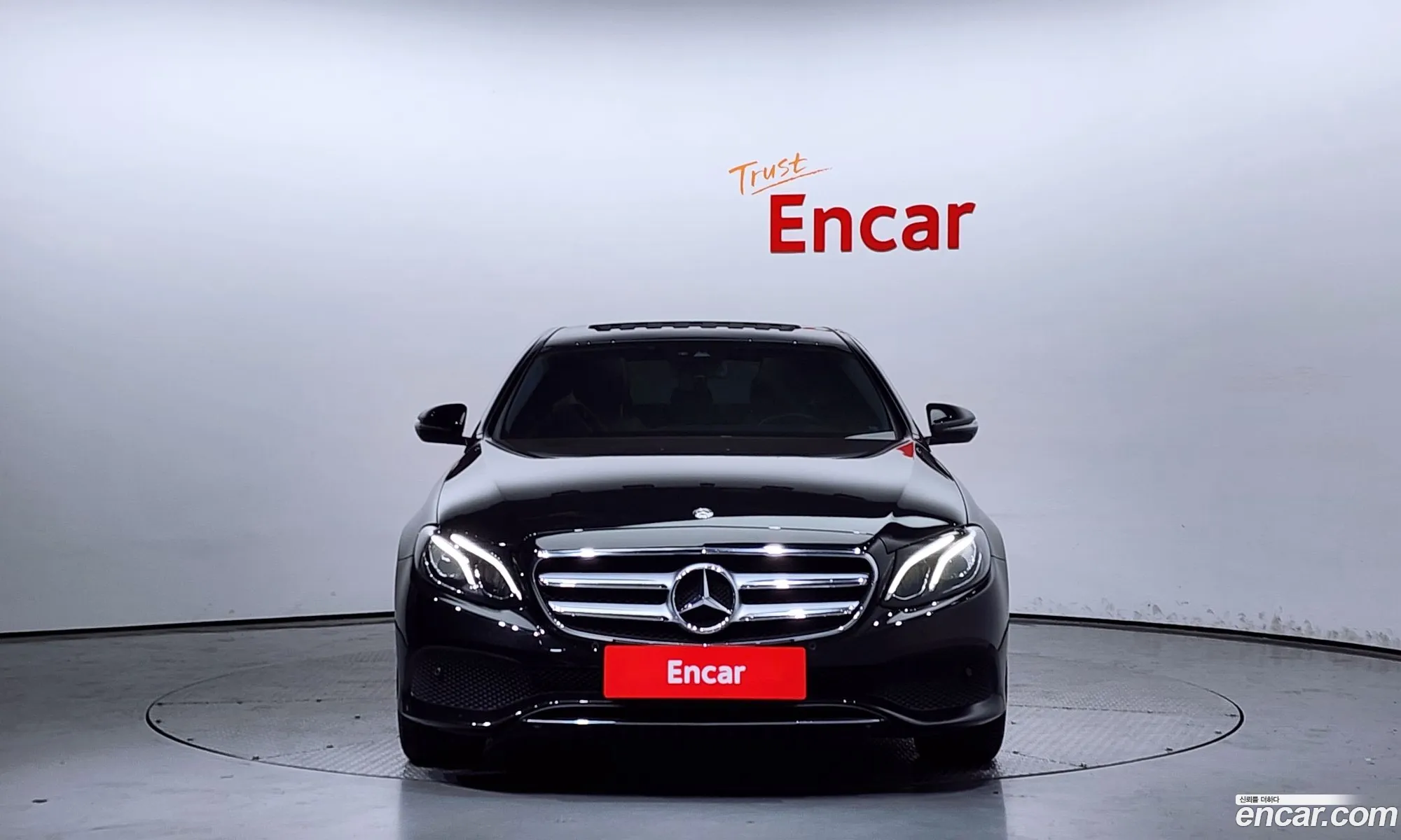 Mercedes-Benz E-Klasse V W213 S213 C238 E200 Avant Garde 2018 - фотография 12585787