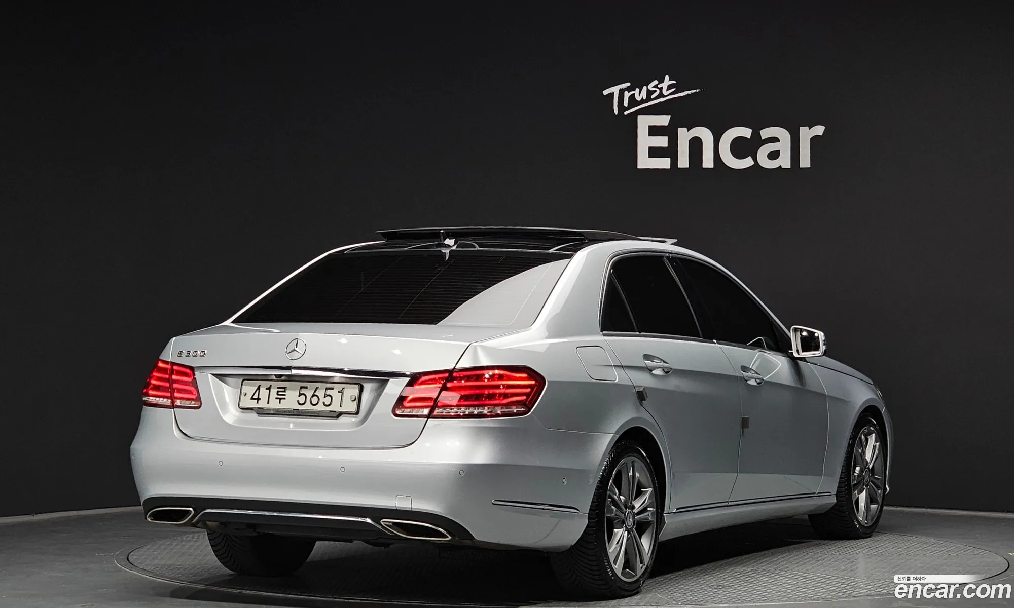 Mercedes-Benz E-Klasse Iv W212 S212 C207 E300 Avantgarde 2014 - фотография 12082251