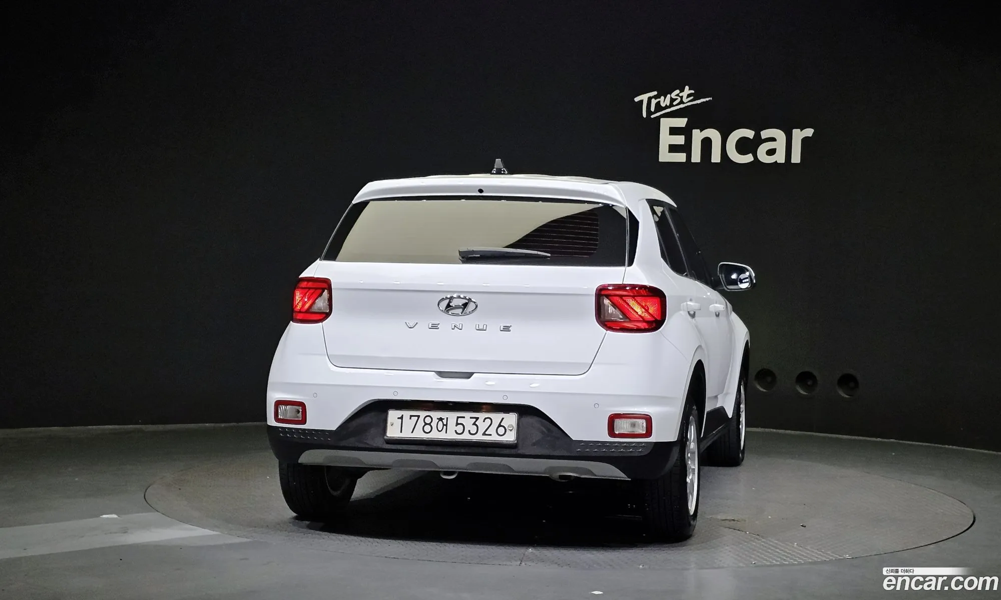Hyundai Venue I 16 Modern 2020 - фотография 11375480