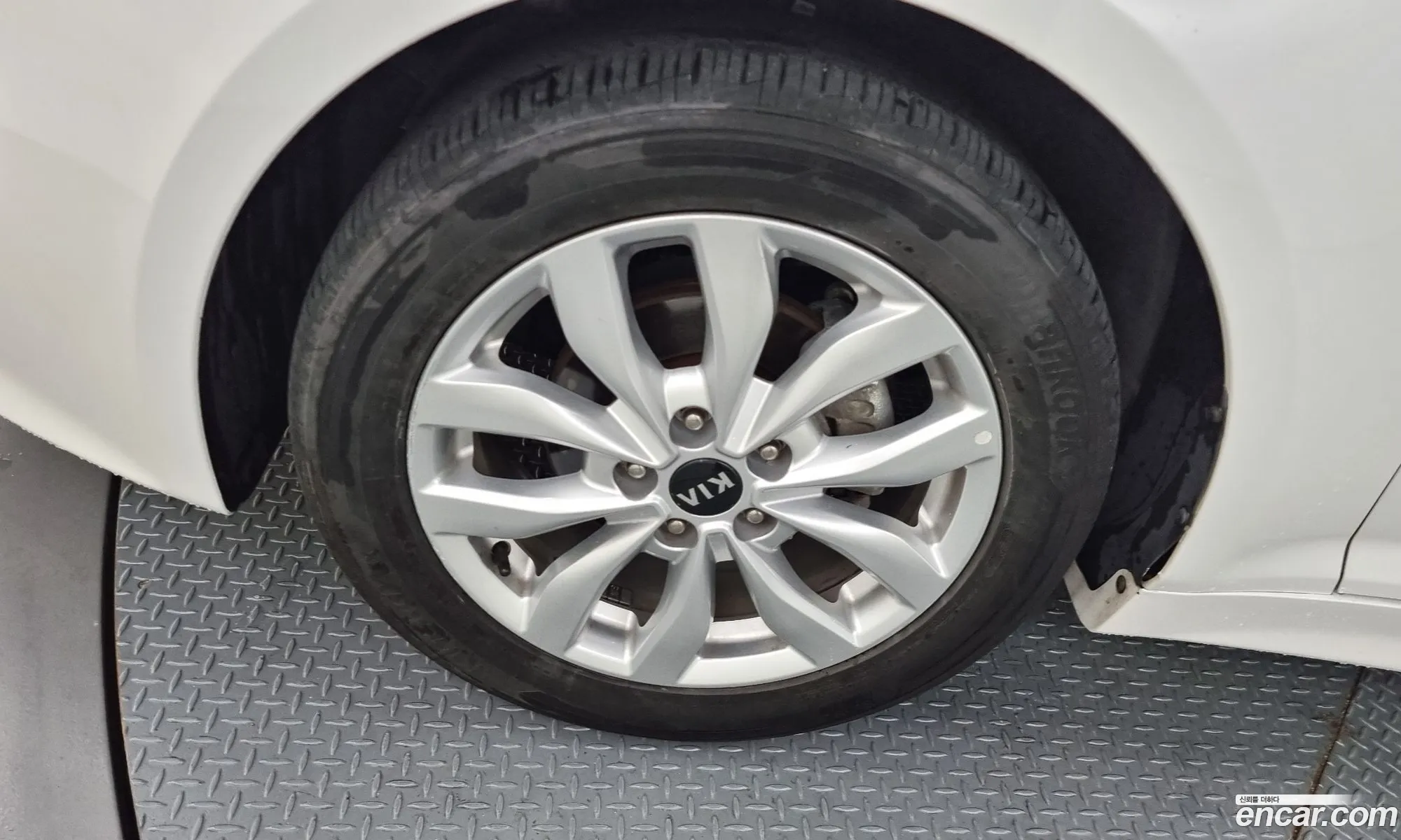 Kia K5 I Lpi Prestige 2014 - фотография 11248141