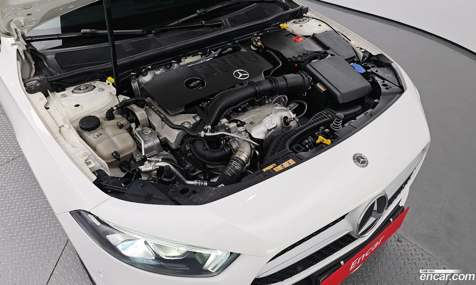 Mercedes-Benz A-Klasse Iv W177 A220 Sedan 2020 - фотография 14078607