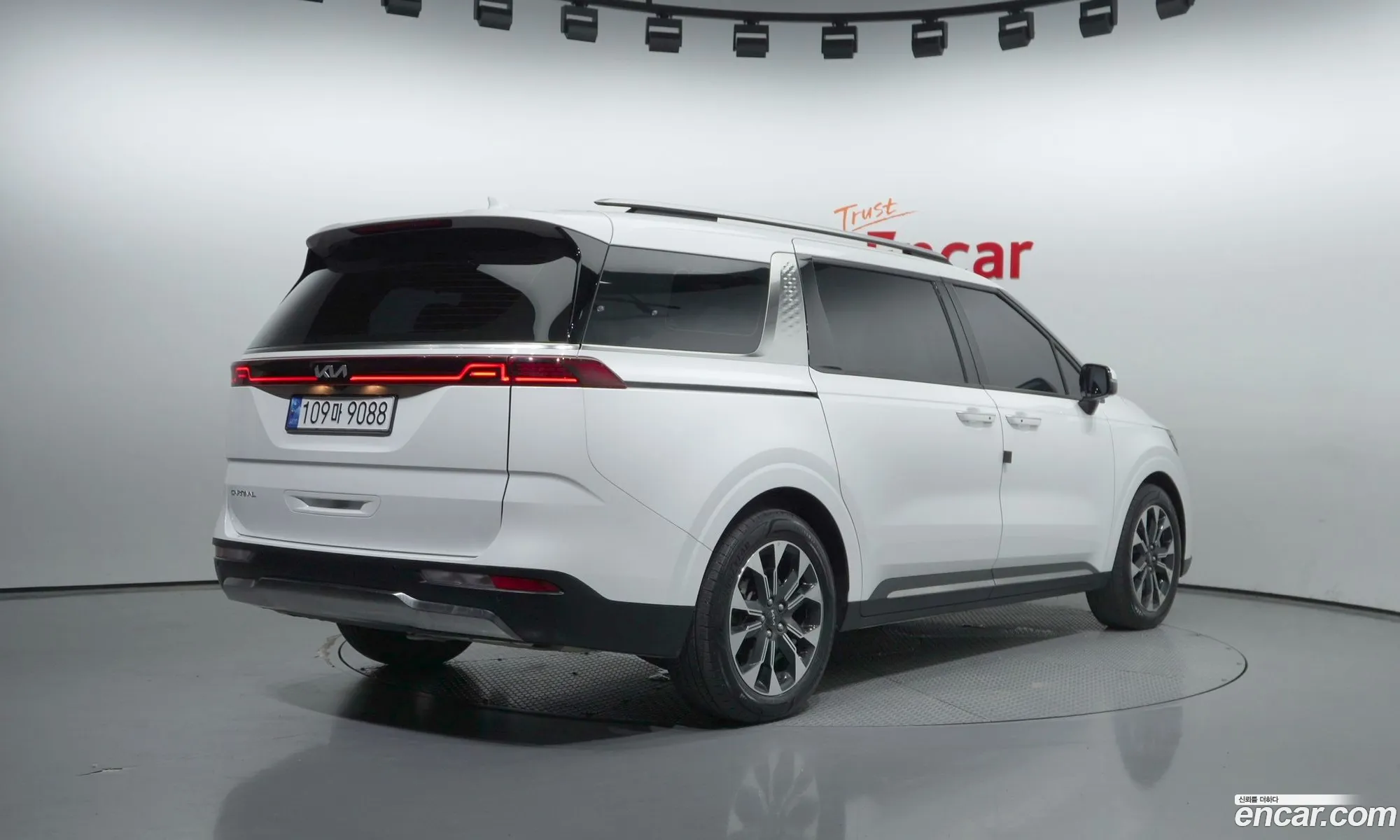 Kia Carnival 4Th Generation 9-Seater Noblesse - фотография 15792532