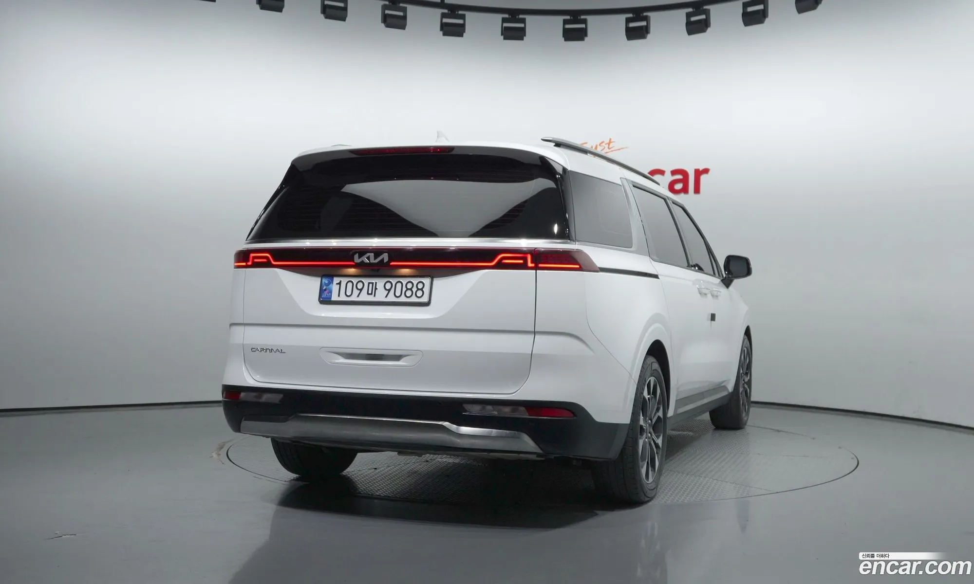 Kia Carnival 4Th Generation 9-Seater Noblesse - фотография 15792534