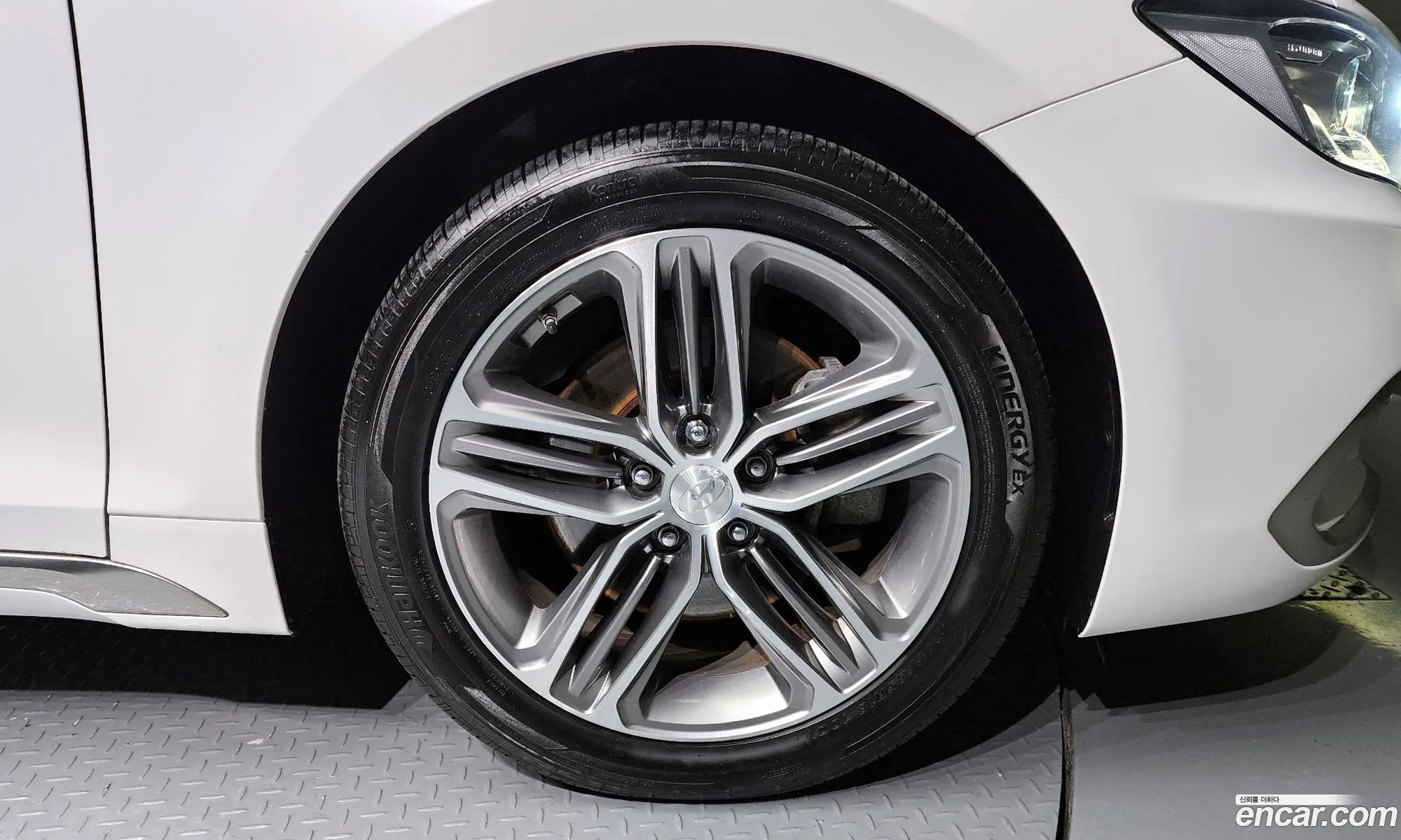 Hyundai Grandeur Vi 30 Lpi Exclusive Rental Car 2019 - фотография 17228242