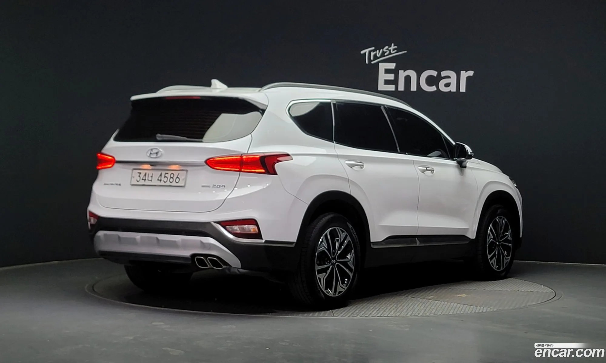 Hyundai Santa Fe Diesel 20 4Wd 2018 - фотография 19259278