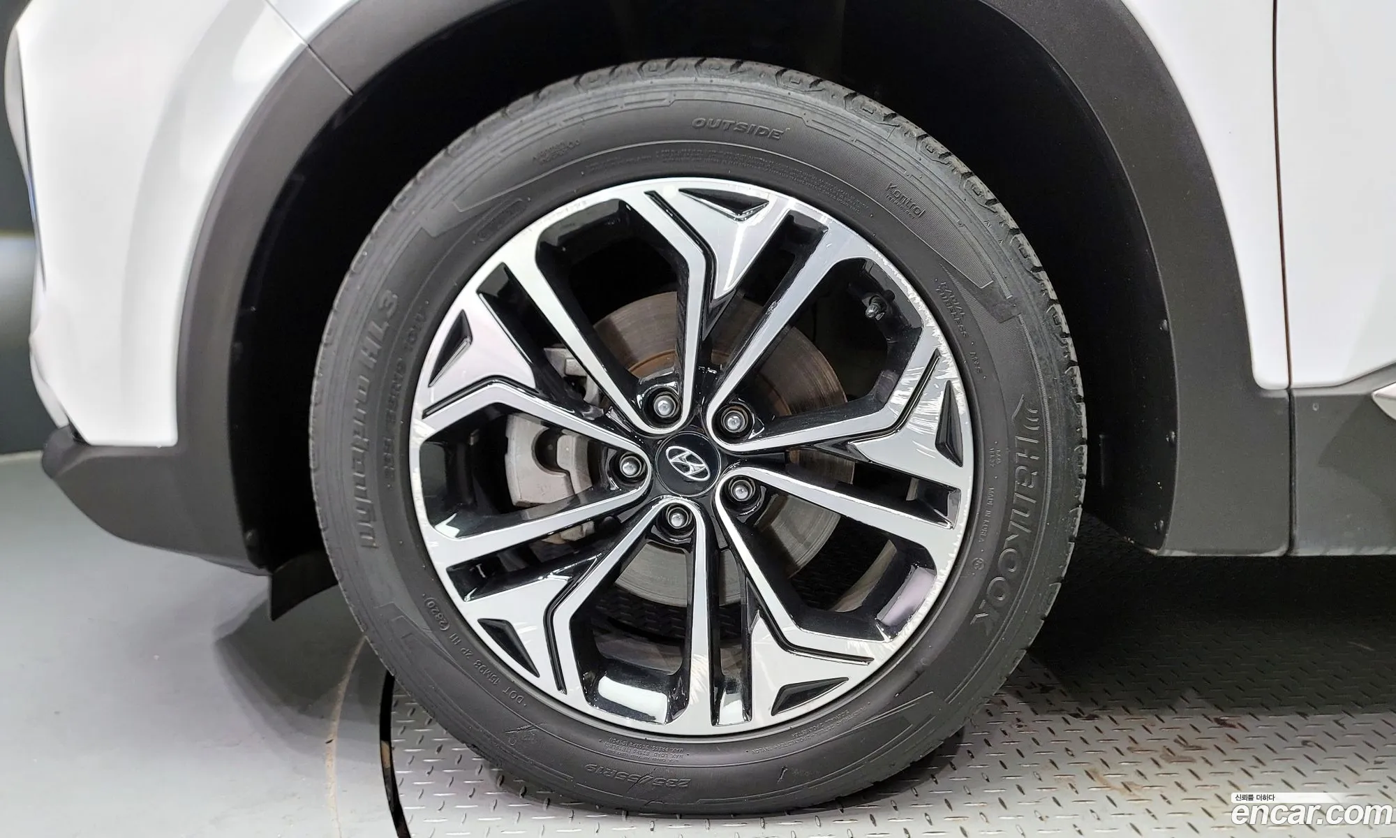 Hyundai Santa Fe Diesel 20 4Wd 2018 - фотография 19259281
