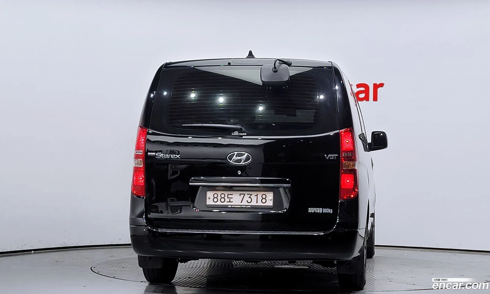 Hyundai Starex 3-Seater Van 2021 - фотография 15997150