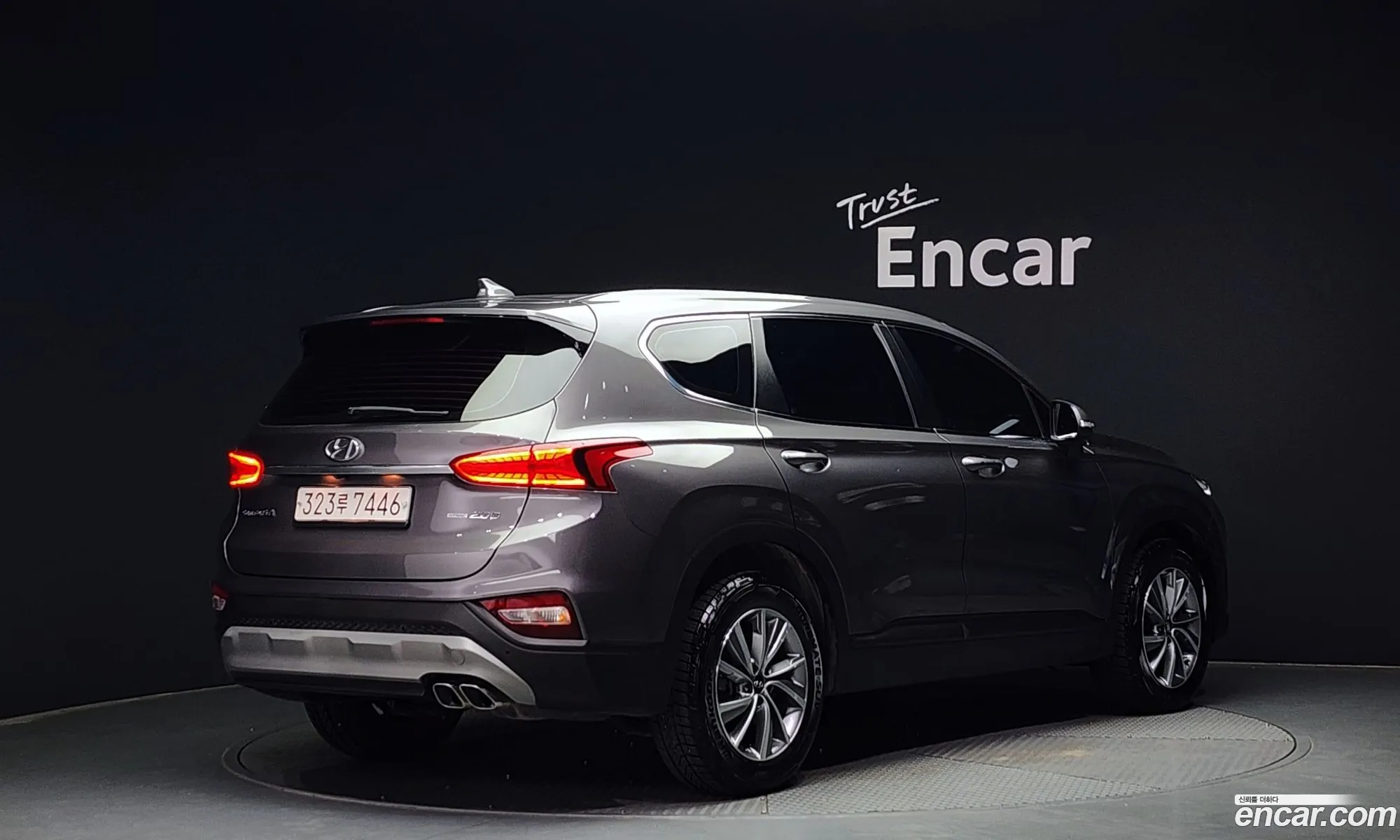 Hyundai Santa Fe Diesel 20 4Wd 2019 - фотография 15945084