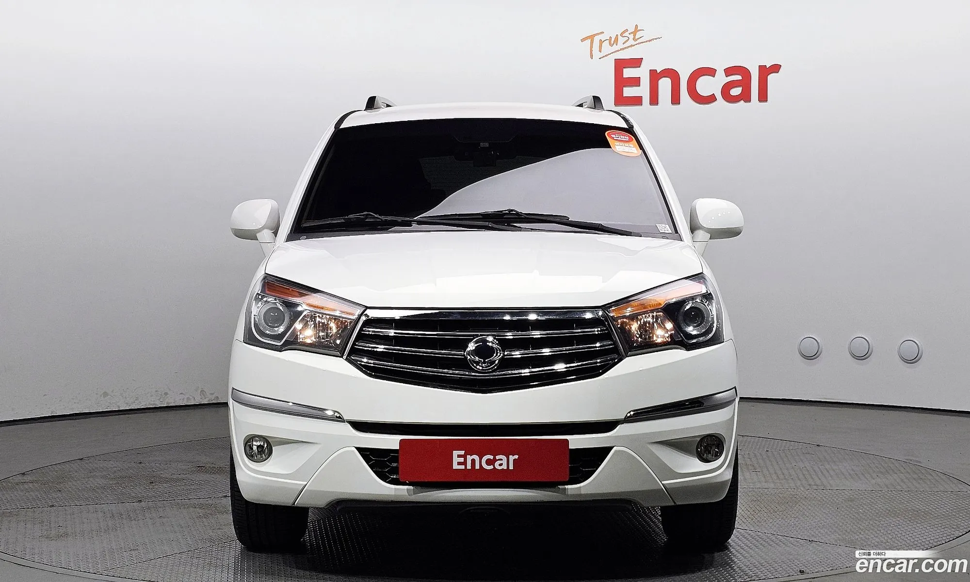 Kg Mobility Ssangyong Korando Turismo 4Wd 9-Seater Adventure 60Th Edition - фотография 14636236