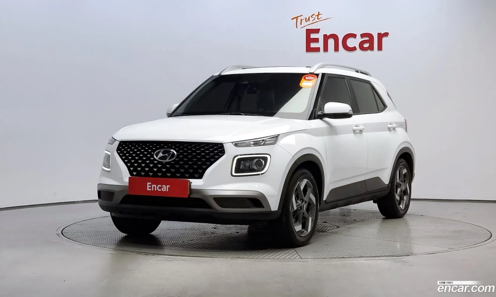 Hyundai Venue I 16 Flux 2020 - фотография 18970295