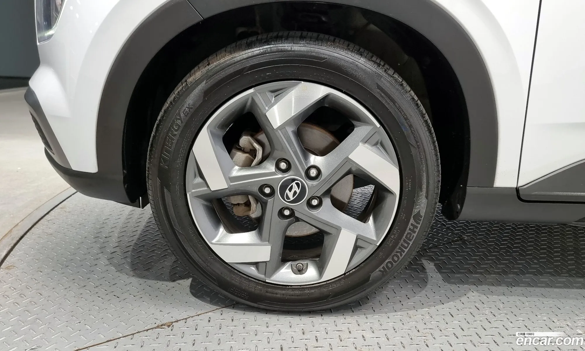 Hyundai Venue I 16 Flux 2020 - фотография 18970299