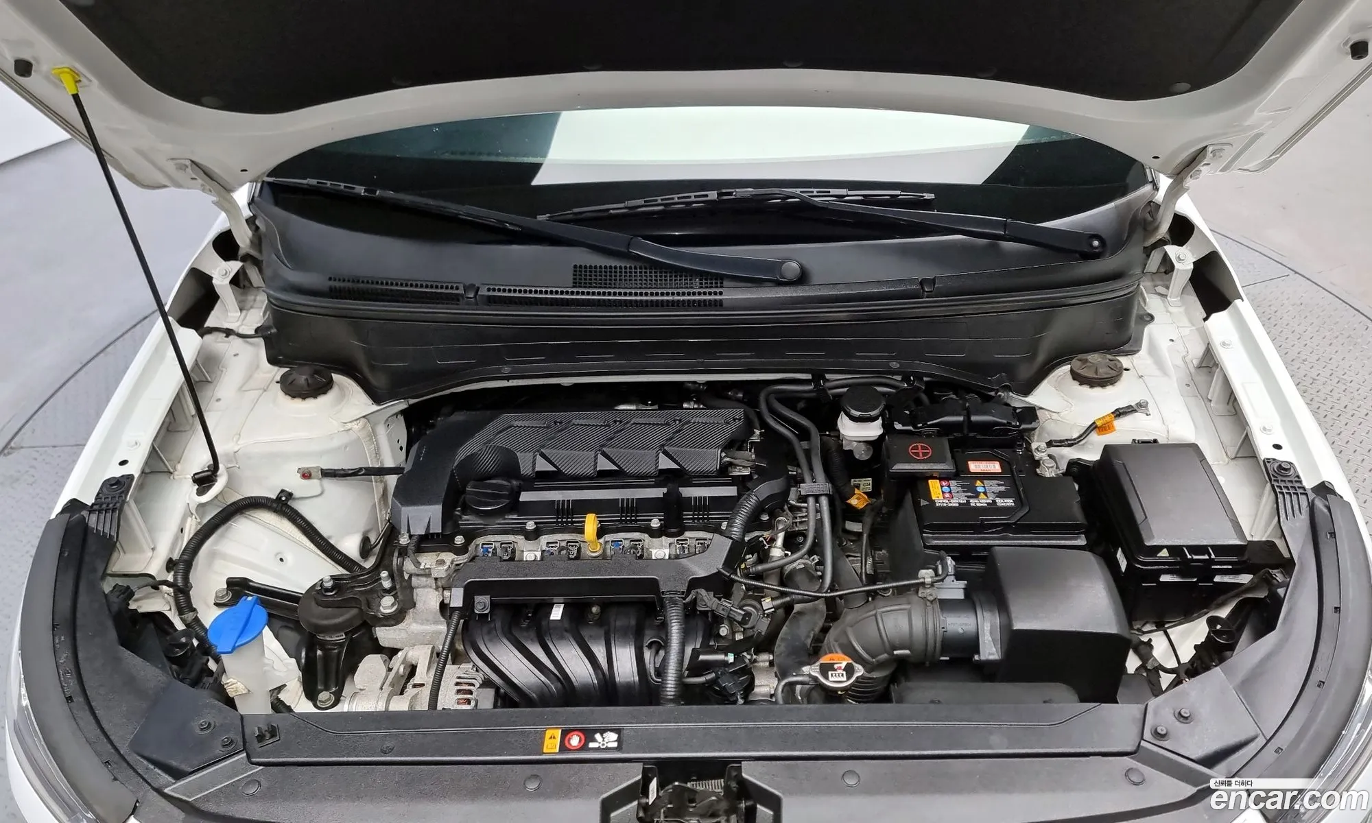 Hyundai Venue I 16 Flux 2020 - фотография 18970300