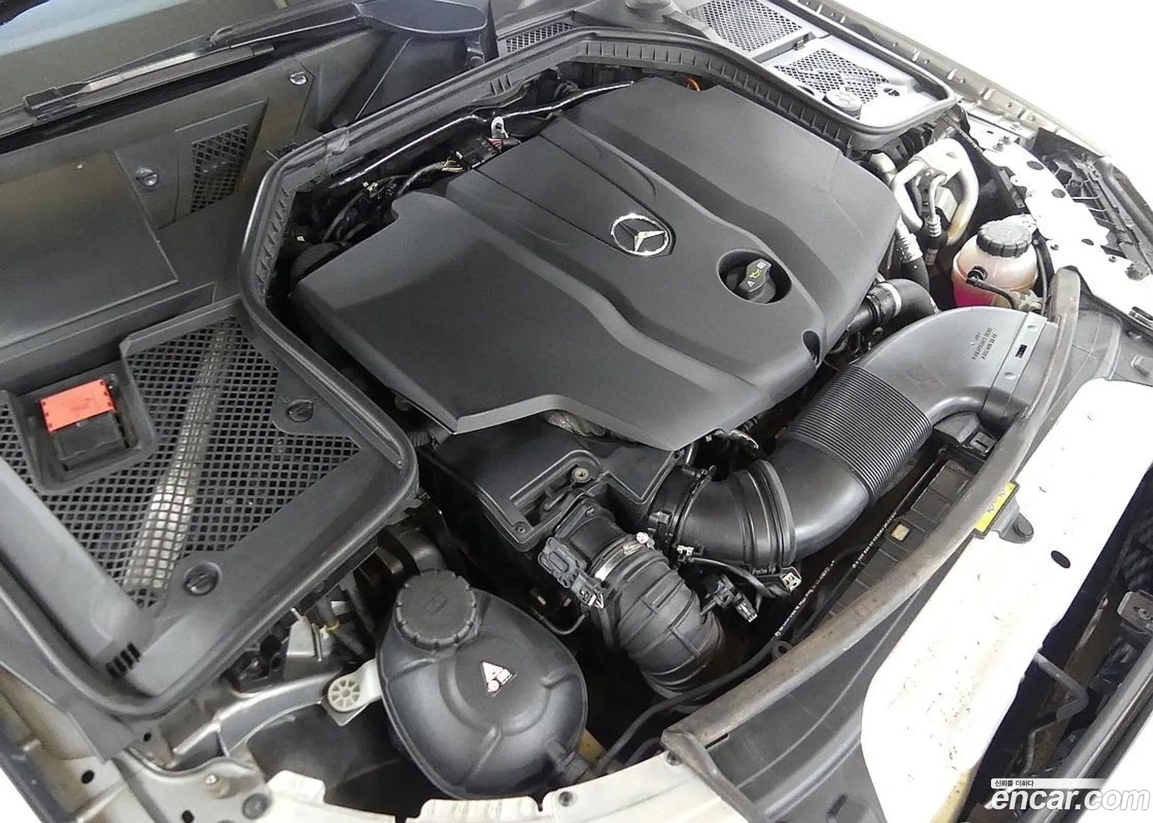 Mercedes-Benz C-Klasse C220 Bluetech Avantgarde 2015 - фотография 12388862