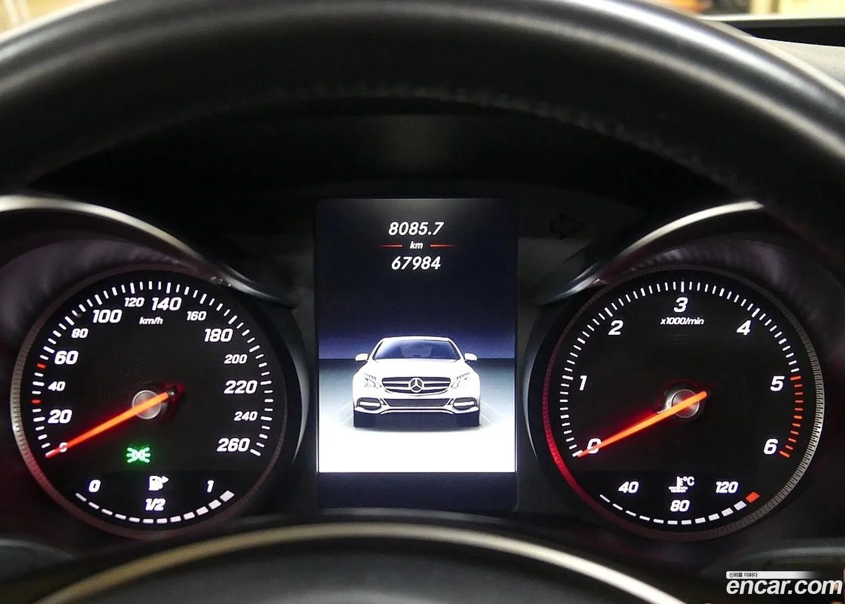 Mercedes-Benz C-Klasse C220 Bluetech Avantgarde 2015 - фотография 12388863