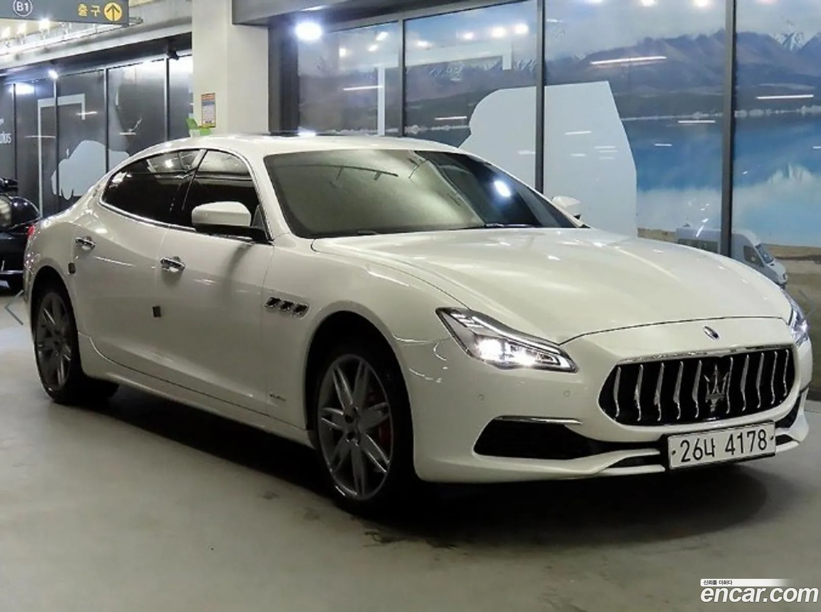 Maserati Quattroporte Vi 30 V6 Granlusso 2019 - фотография 3703608