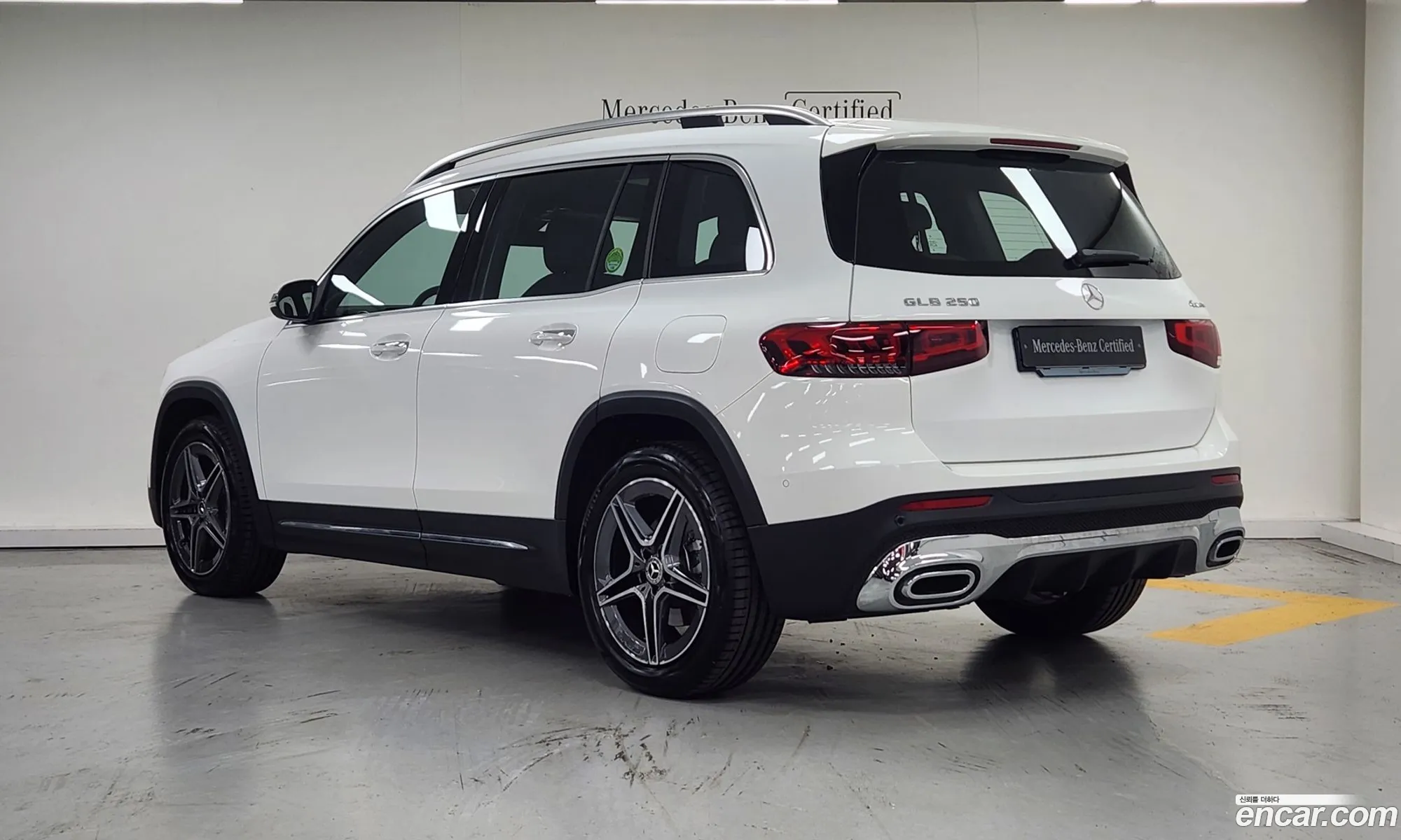 Mercedes-Benz Glb Glb250 4Matic 2023 - фотография 12676826