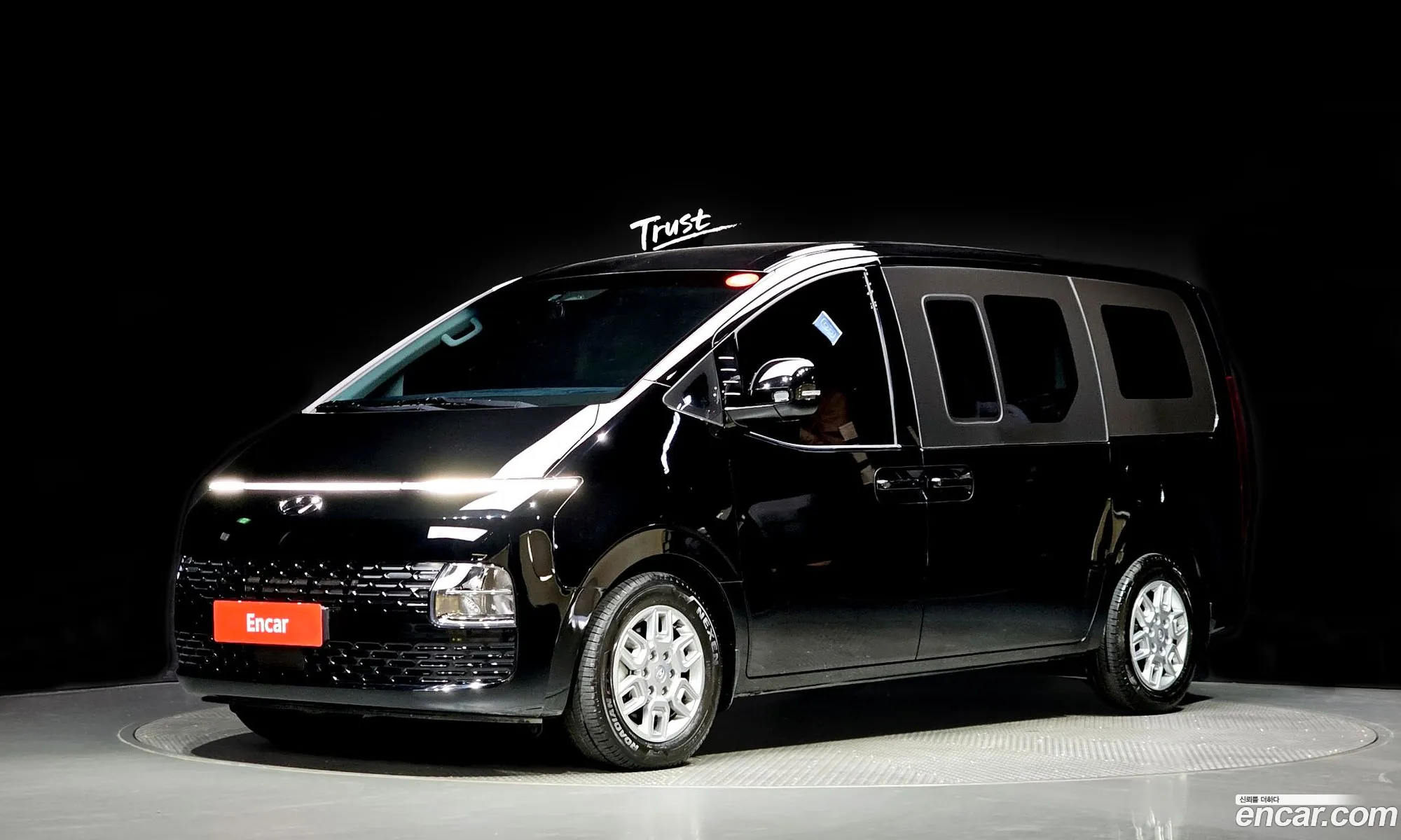 Hyundai Staria Staria L35 Cargo 5-Seater 2022 - фотография 13494883