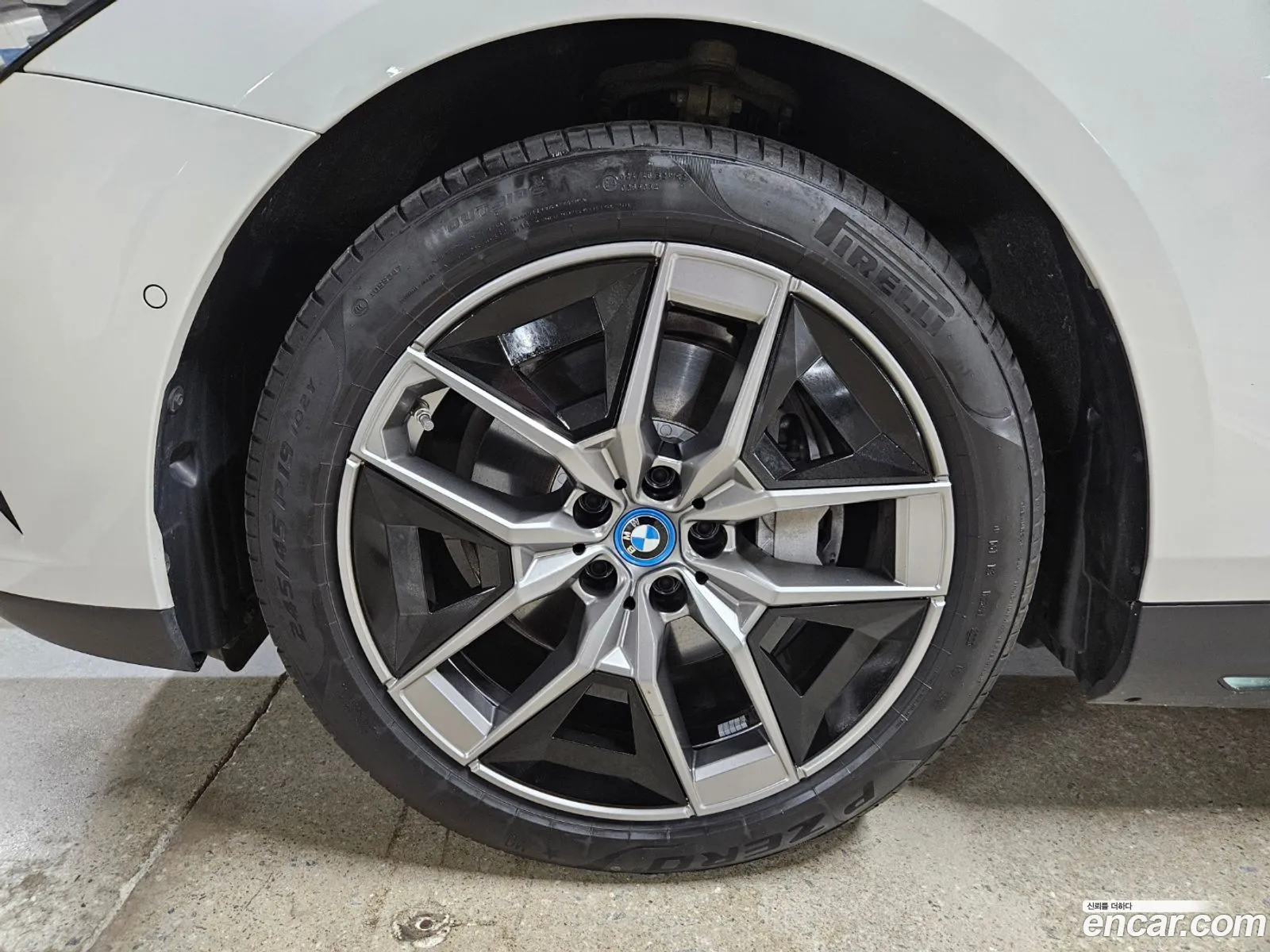 BMW I5 Edrive 40 2024 - фотография 6527