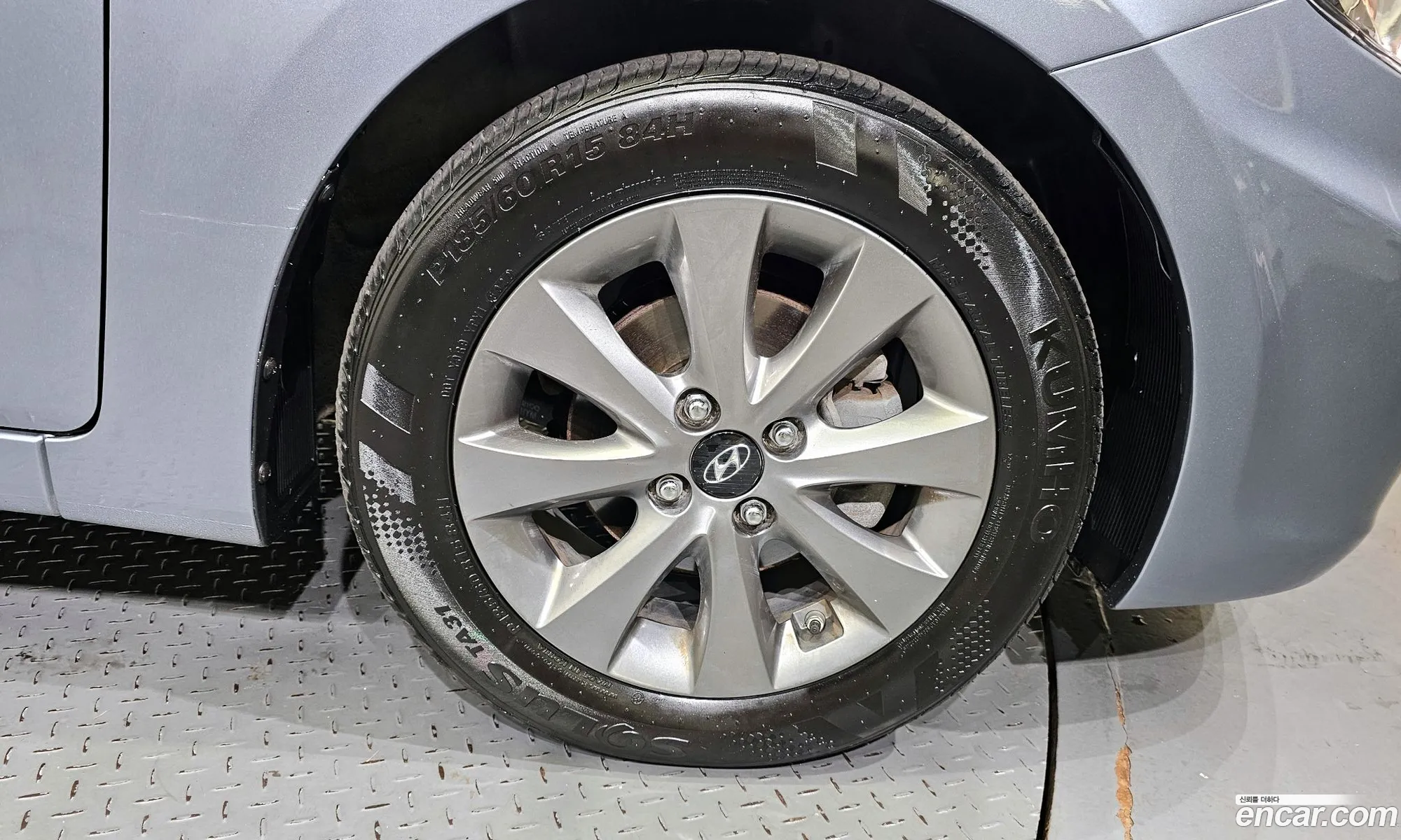 Hyundai Accent 14 Vvt Modern 2017 - фотография 12754824