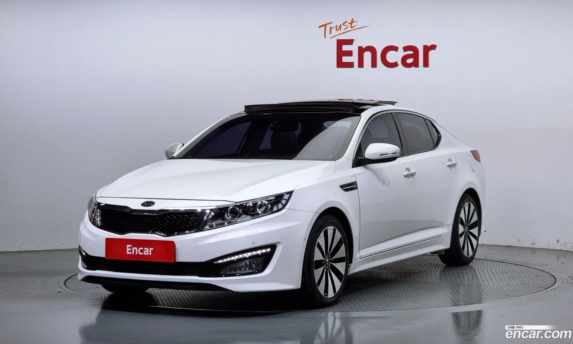 Kia K5 I 20 Prestige 2013 - фотография 19912382